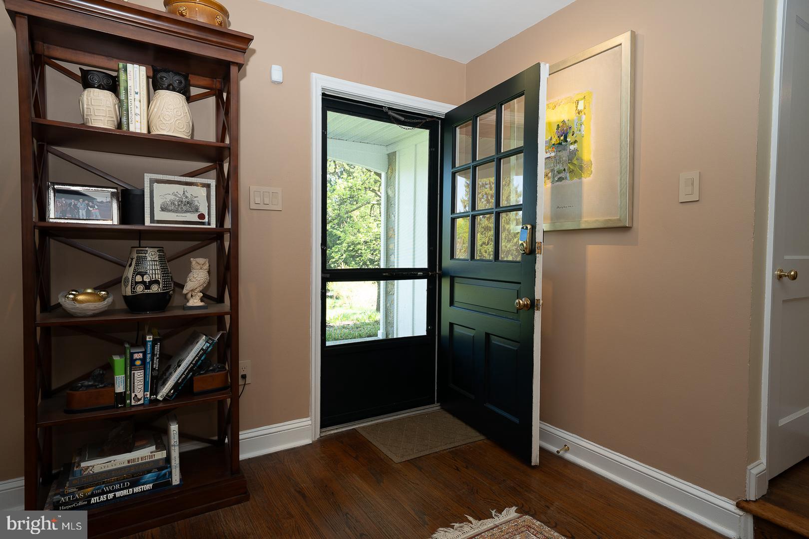 COLONIAL VIL - Residential