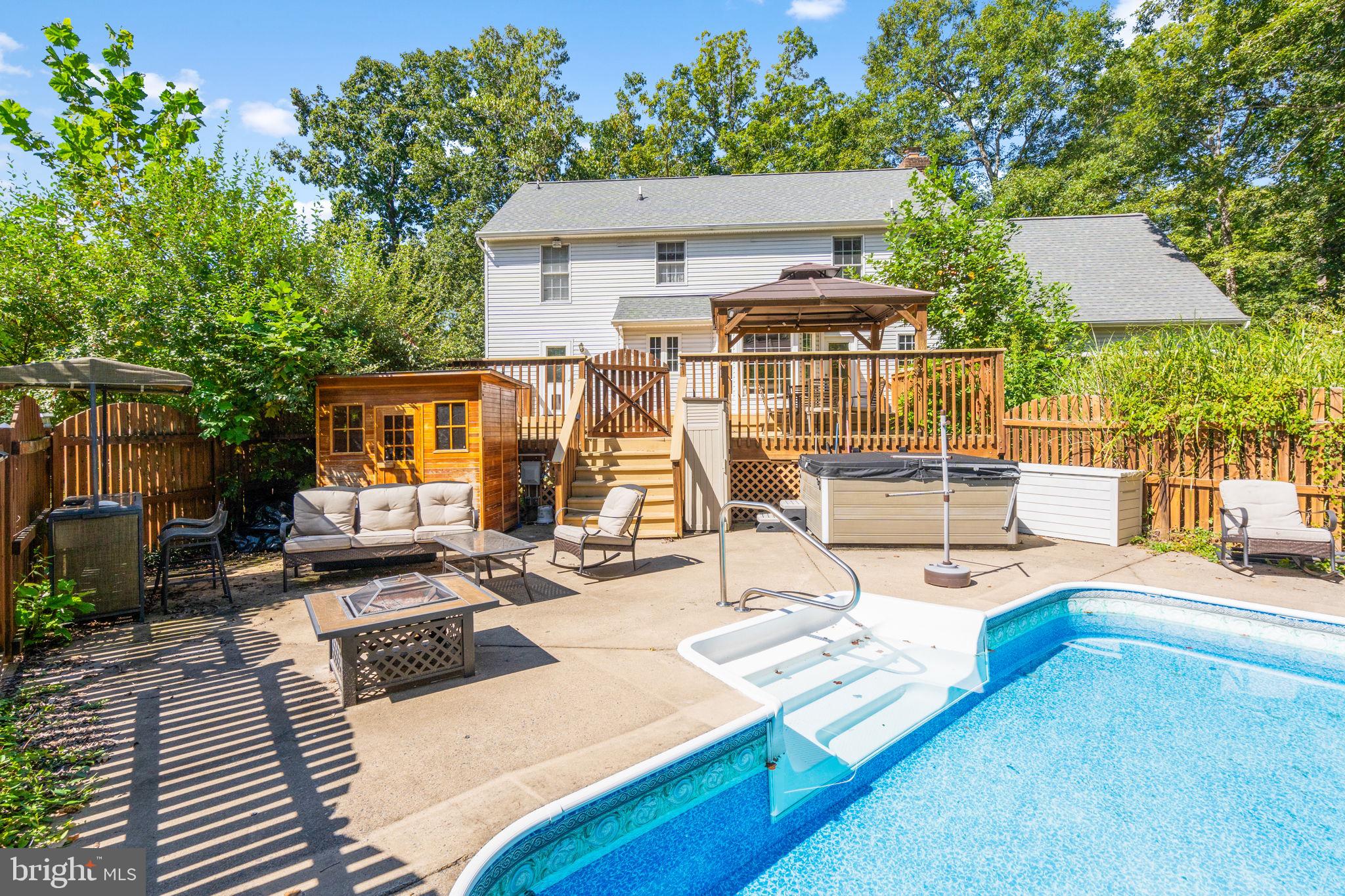 QUAIL RIDGE - Residential