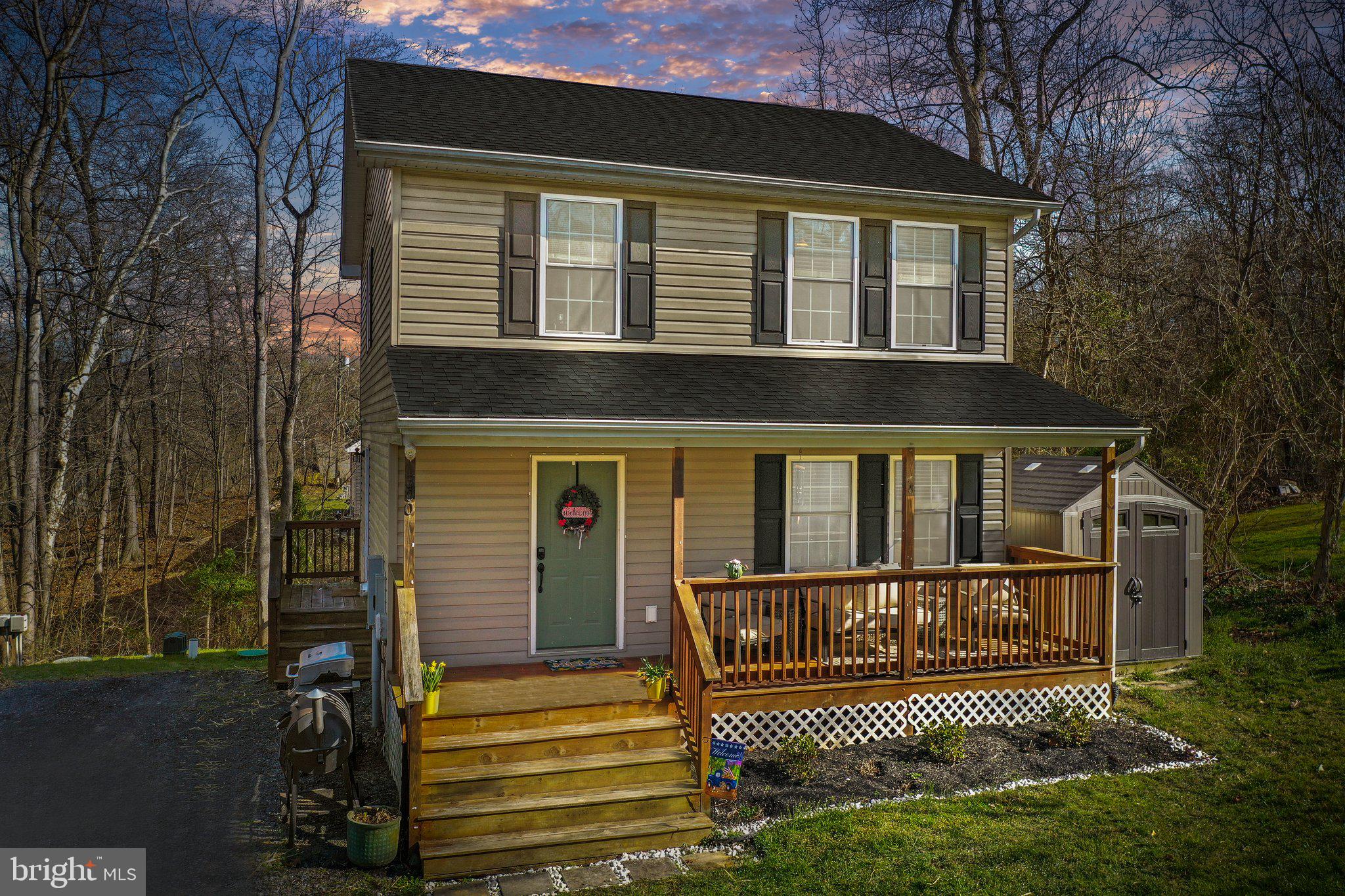 SHEN SHORES - Residential