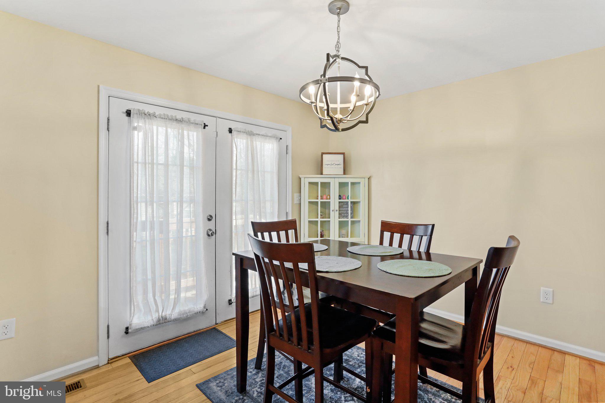 SHEN SHORES - Residential