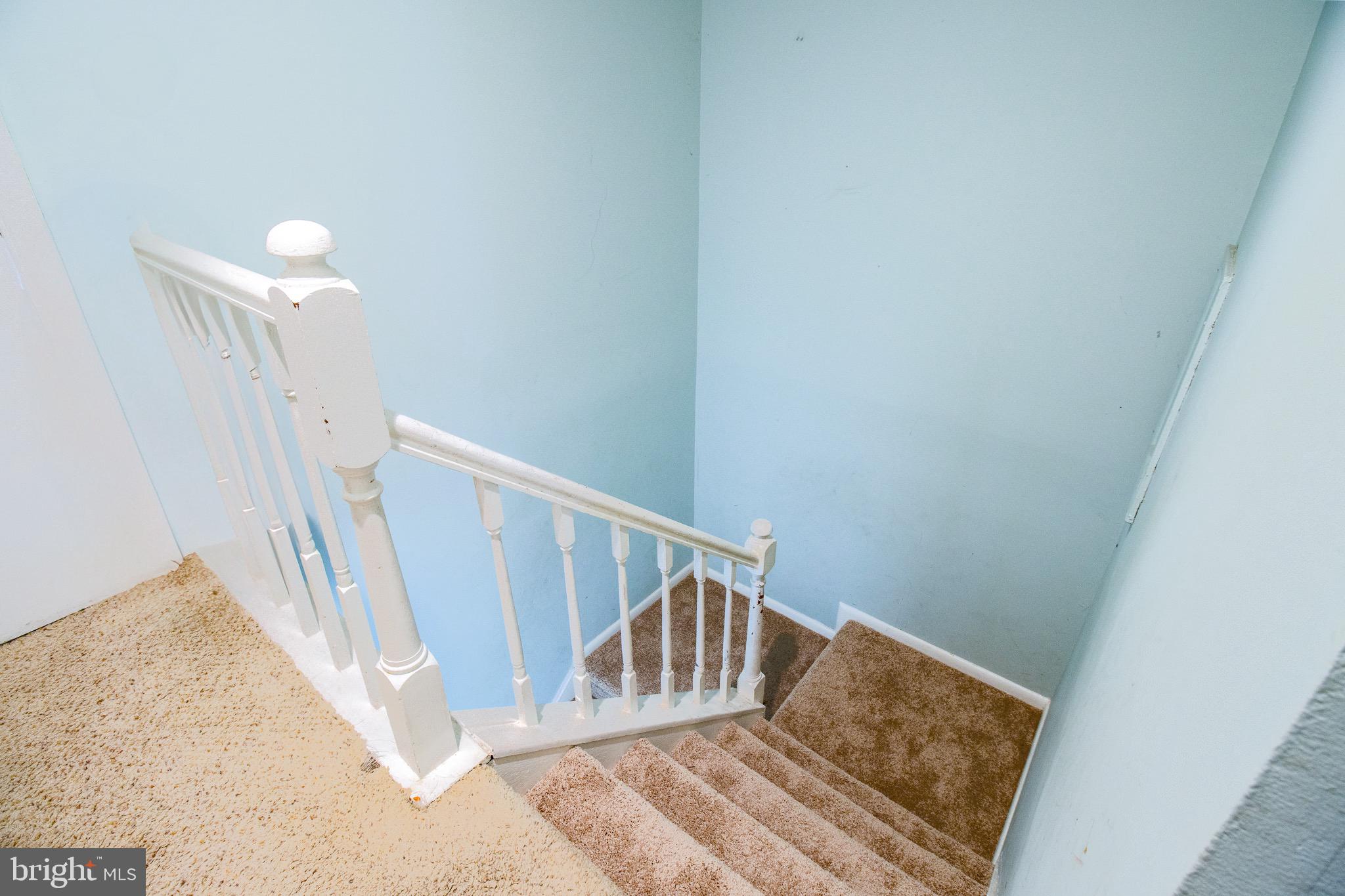 HILLCREST TOWNE - Residential