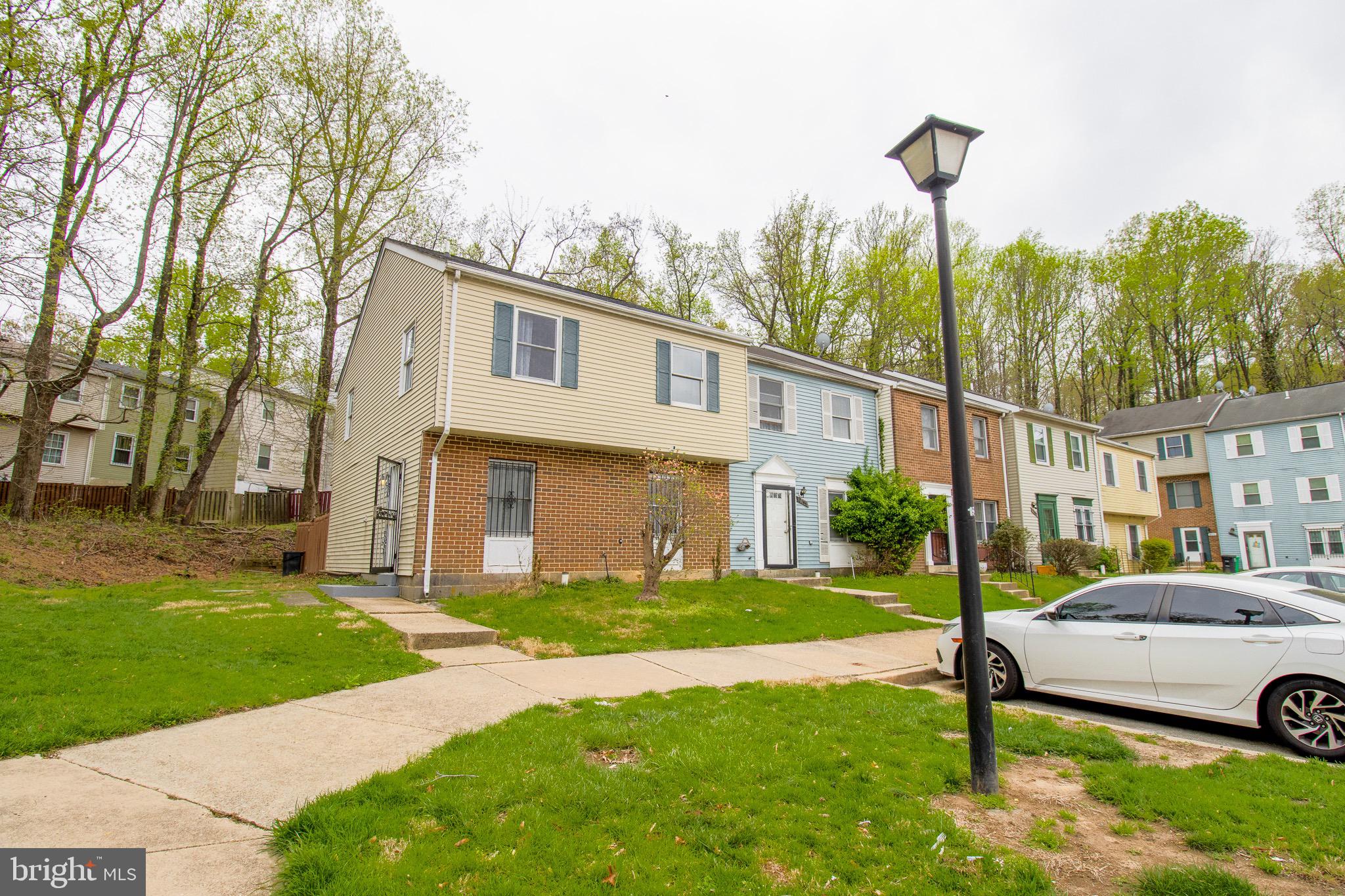 HILLCREST TOWNE - Residential