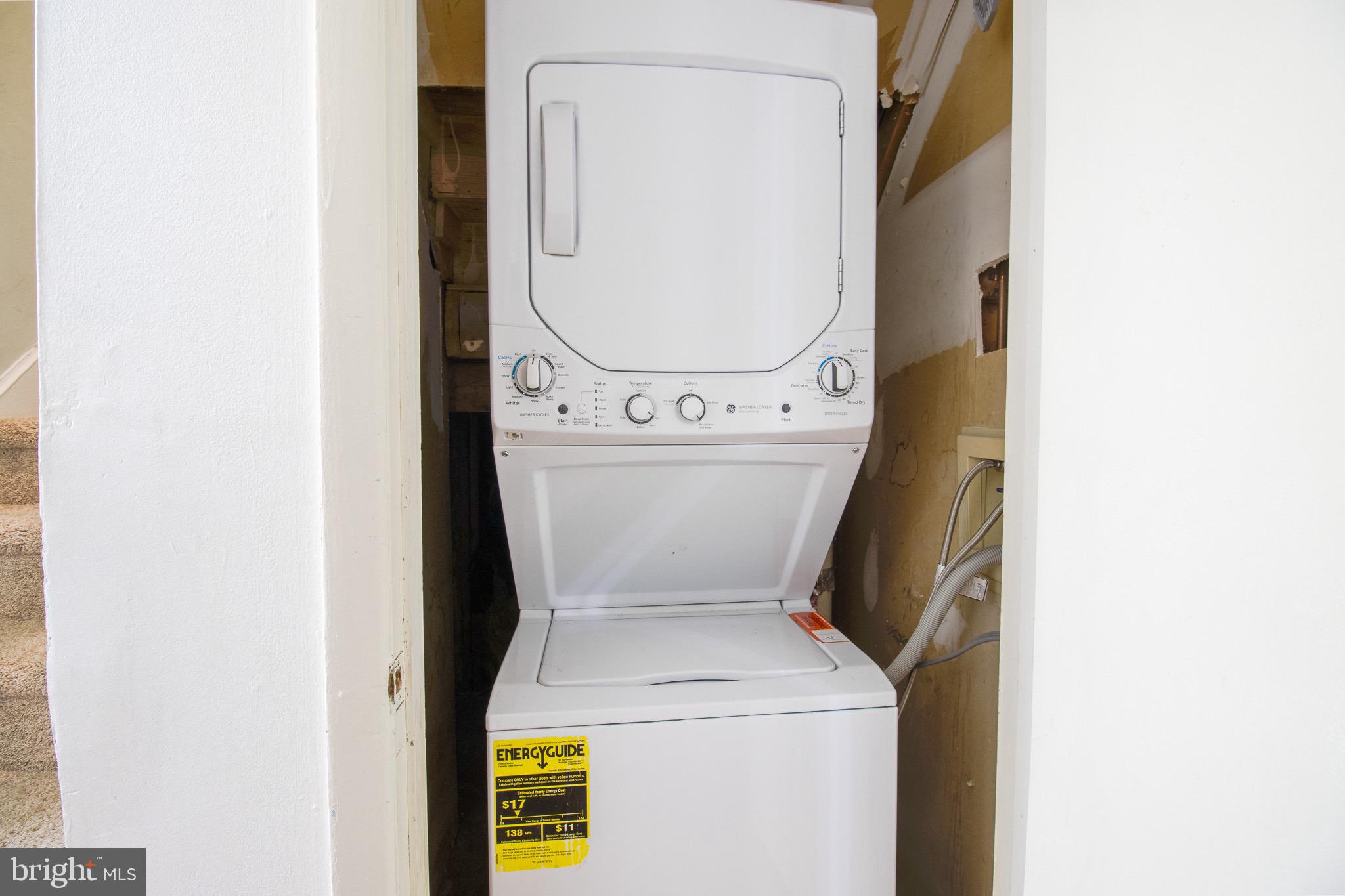 HILLCREST TOWNE - Residential