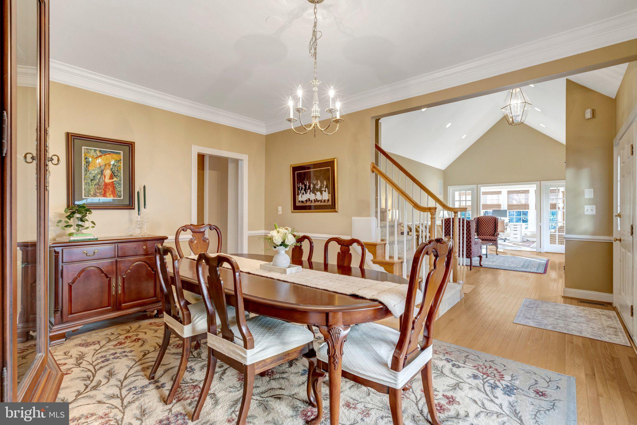 SOUTH RIDING - Residential