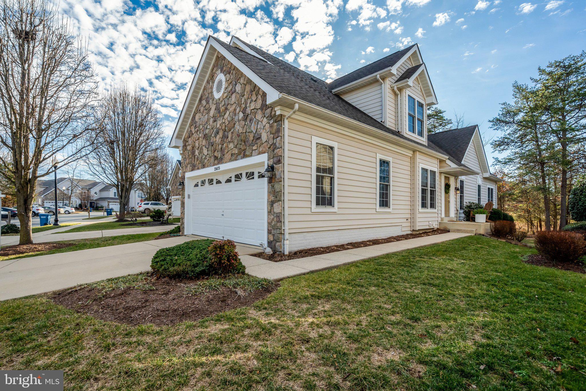 25675 TREMAINE TERRACE