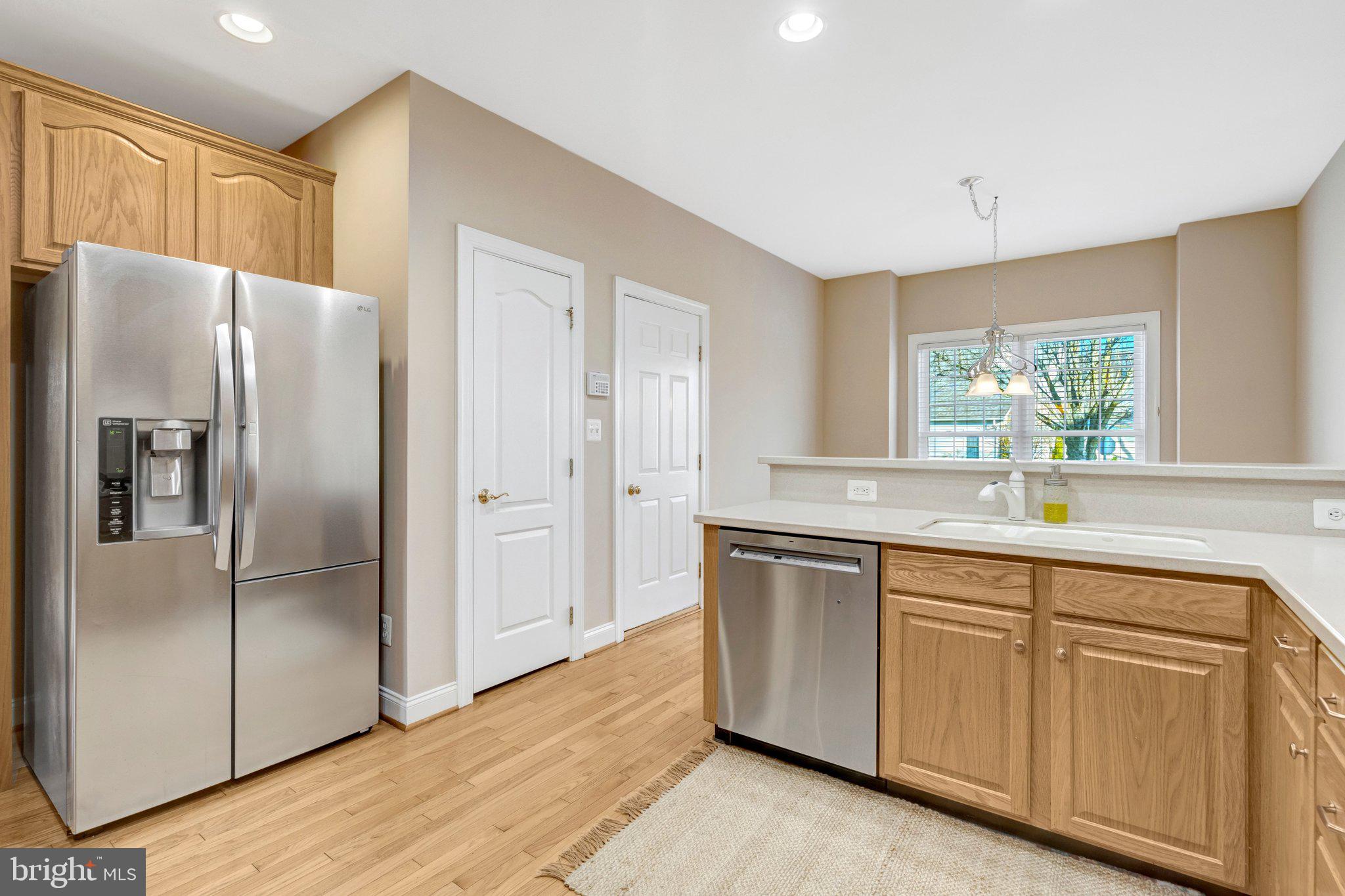 SOUTH RIDING - Residential