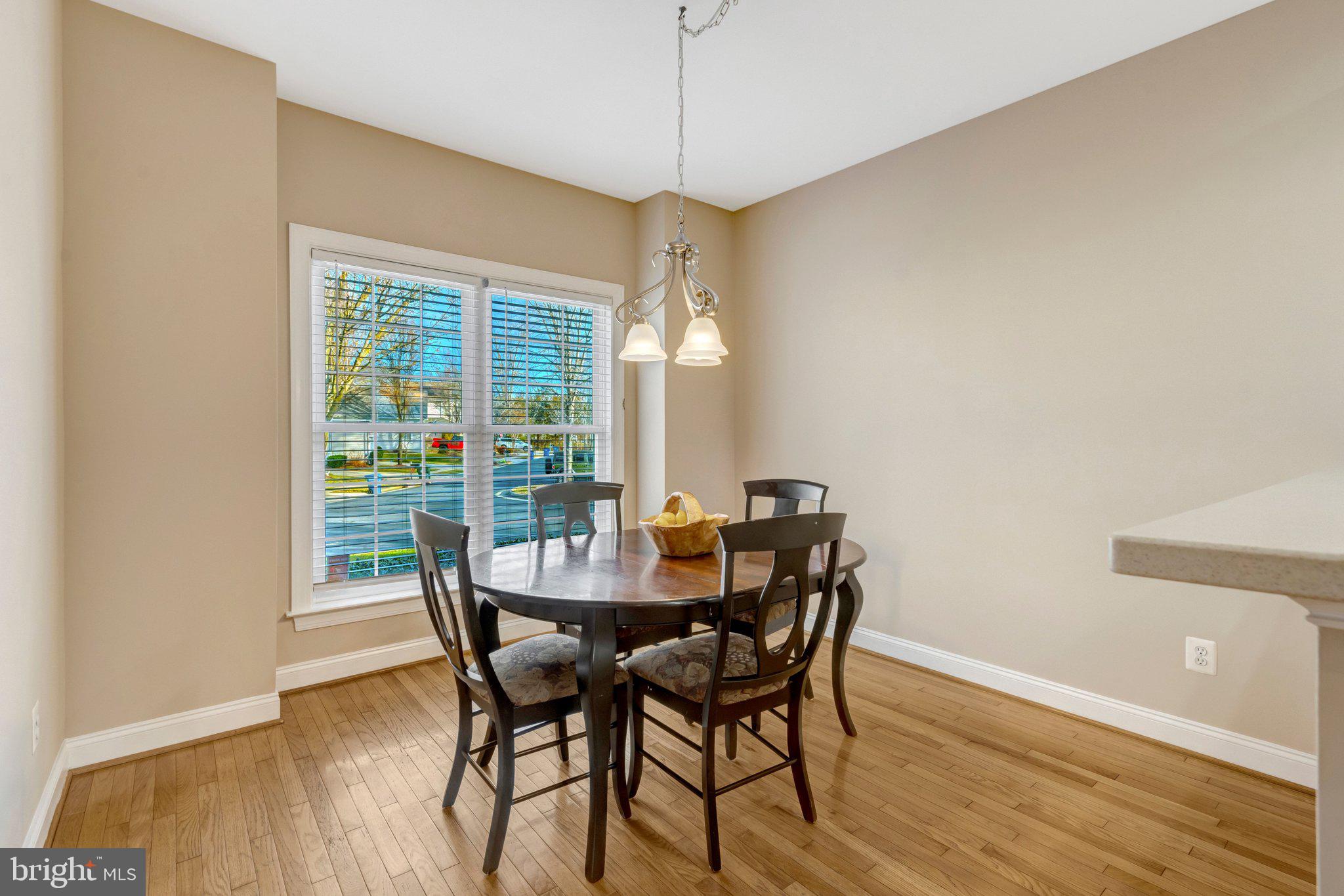 SOUTH RIDING - Residential