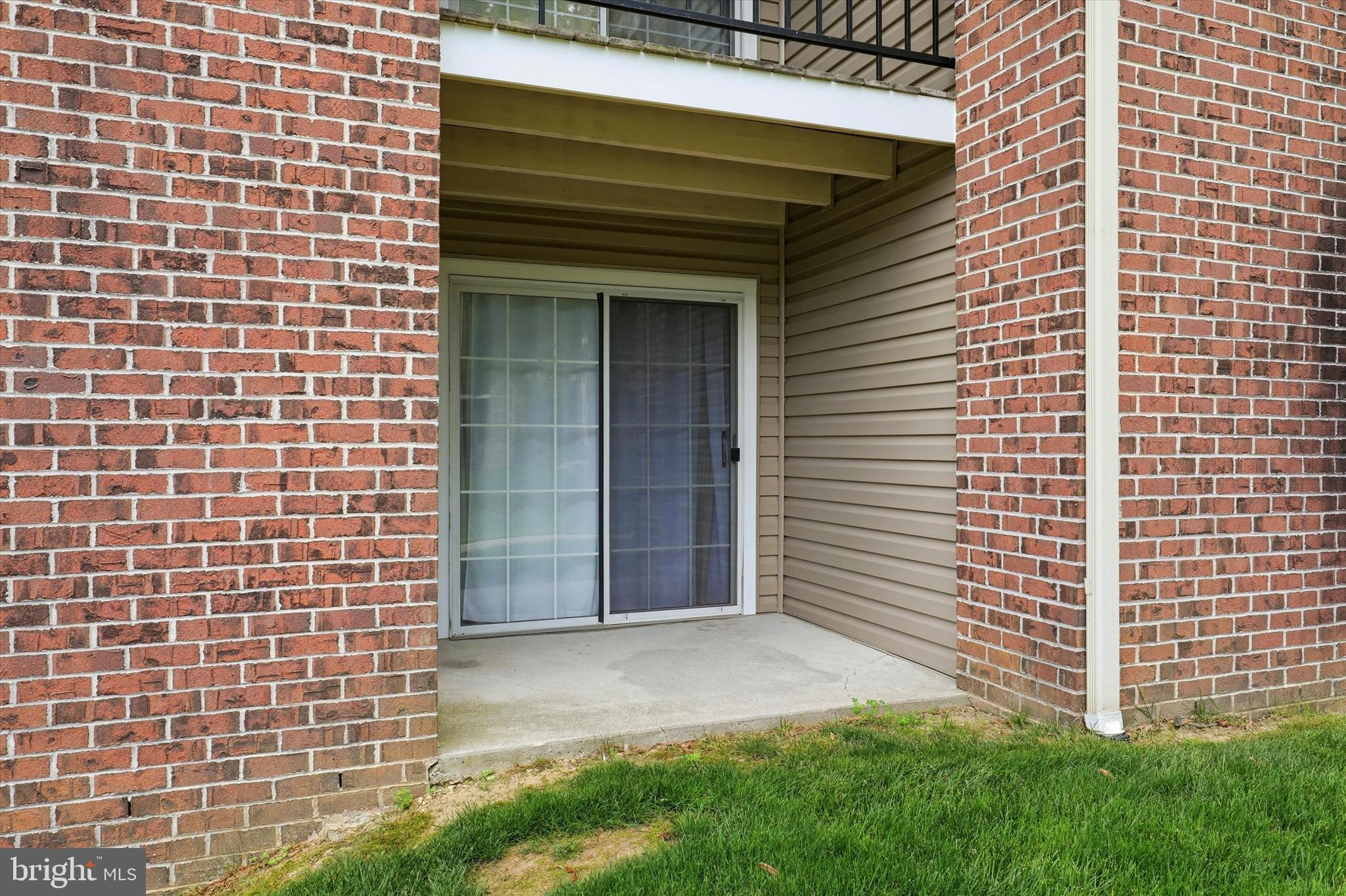 OXFORD OF BLUE BELL - Residential