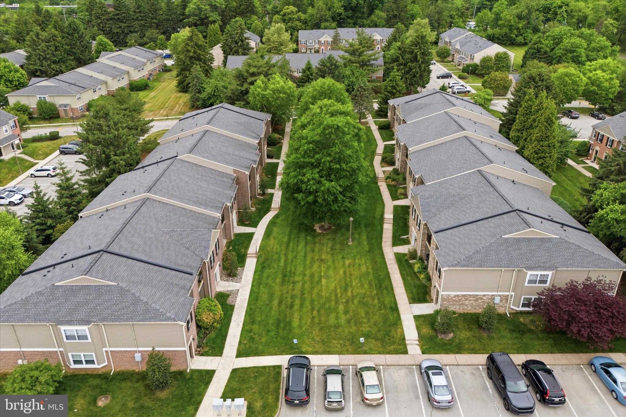 OXFORD OF BLUE BELL - Residential