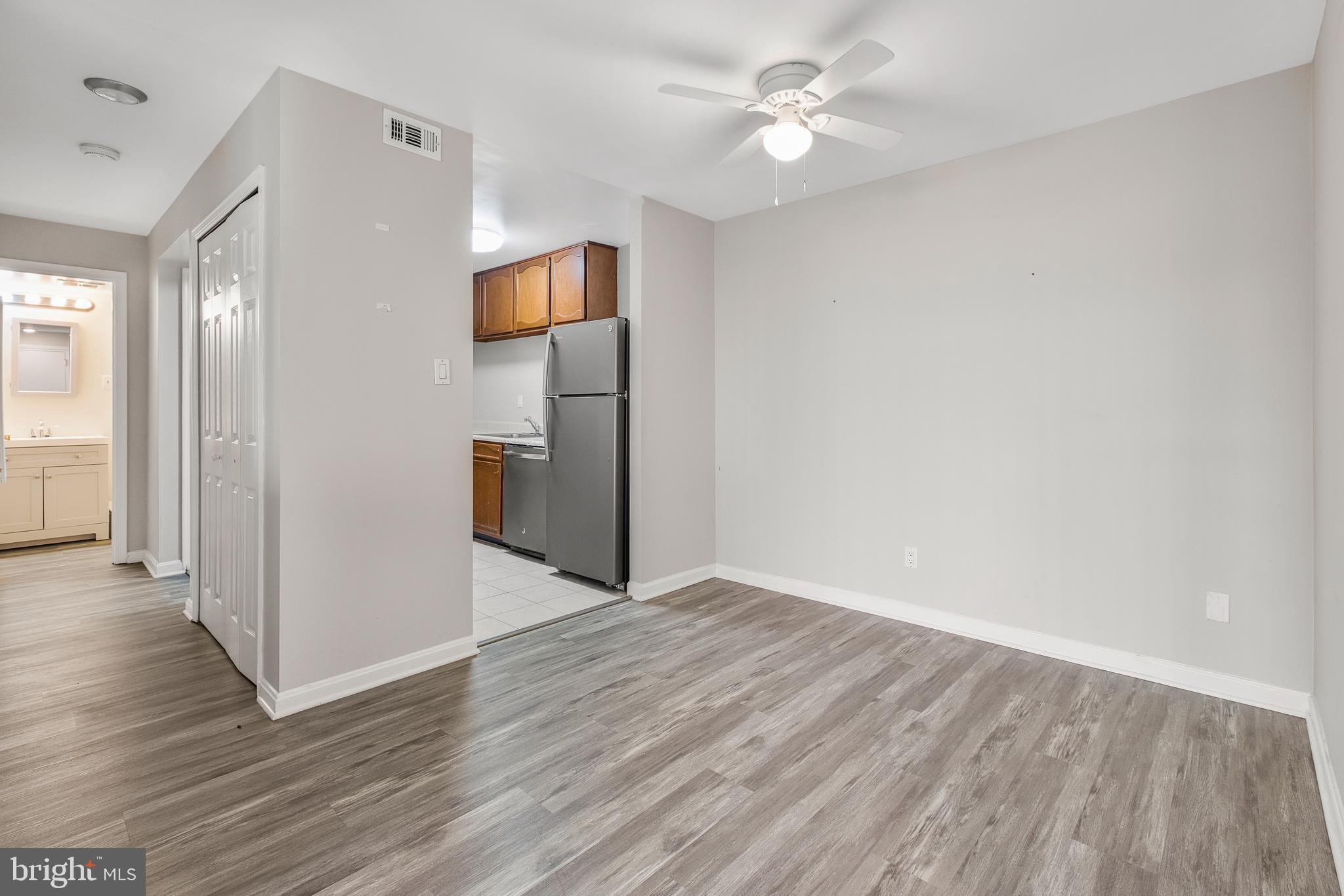 6028 WESTCHESTER PARK DRIVE T-2