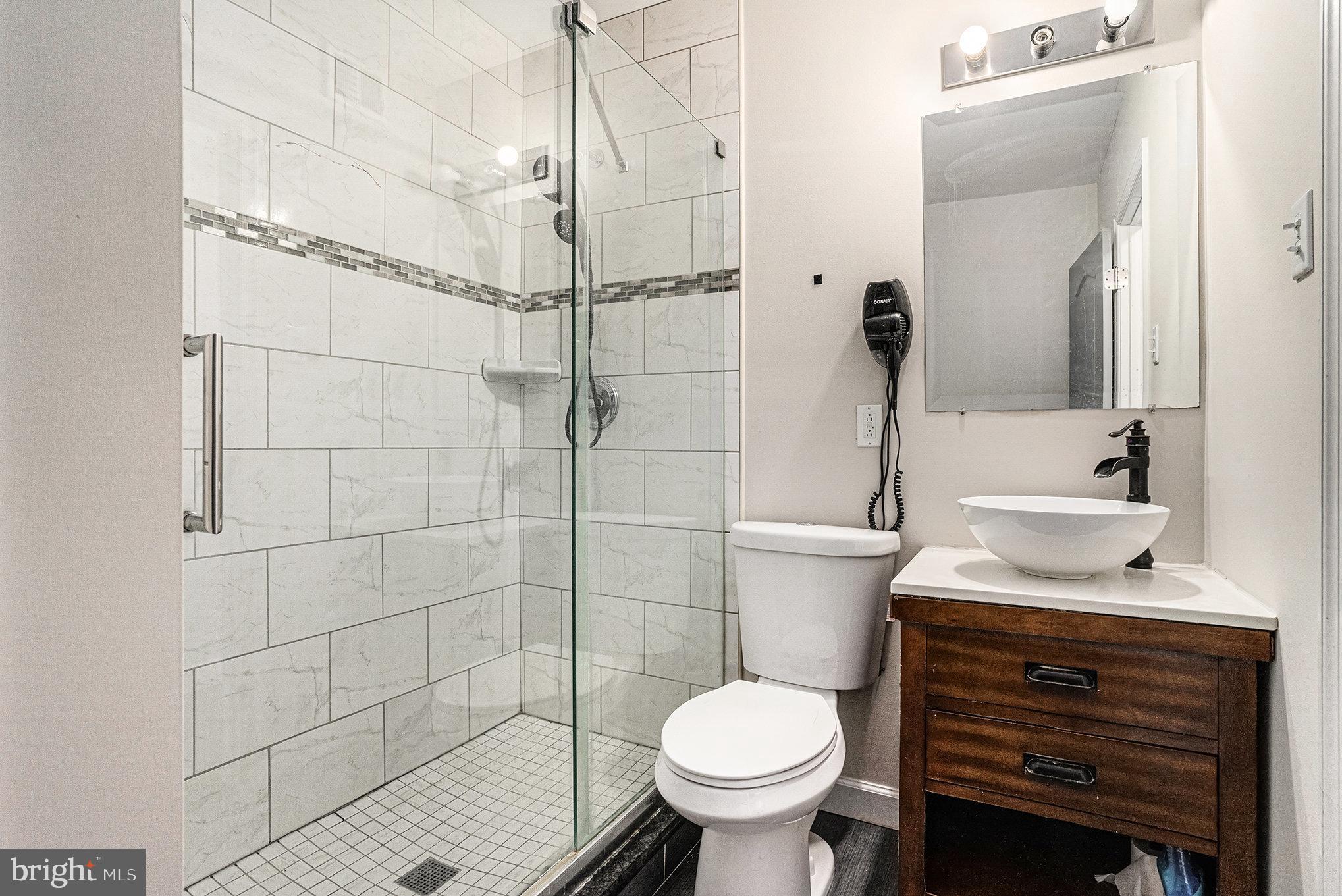 CONSHOHOCKEN - Residential Lease