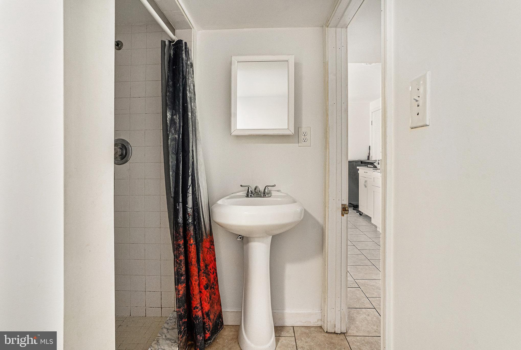 CONSHOHOCKEN - Residential Lease