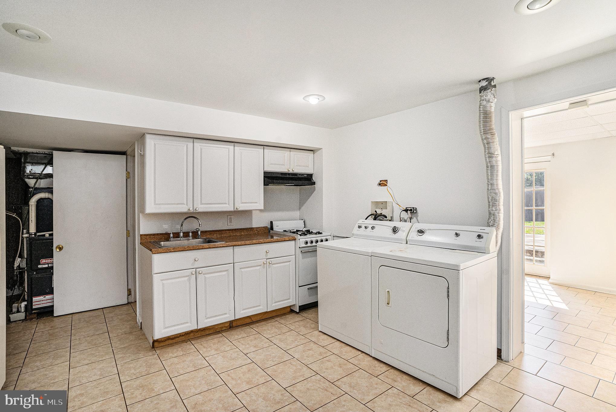 CONSHOHOCKEN - Residential Lease