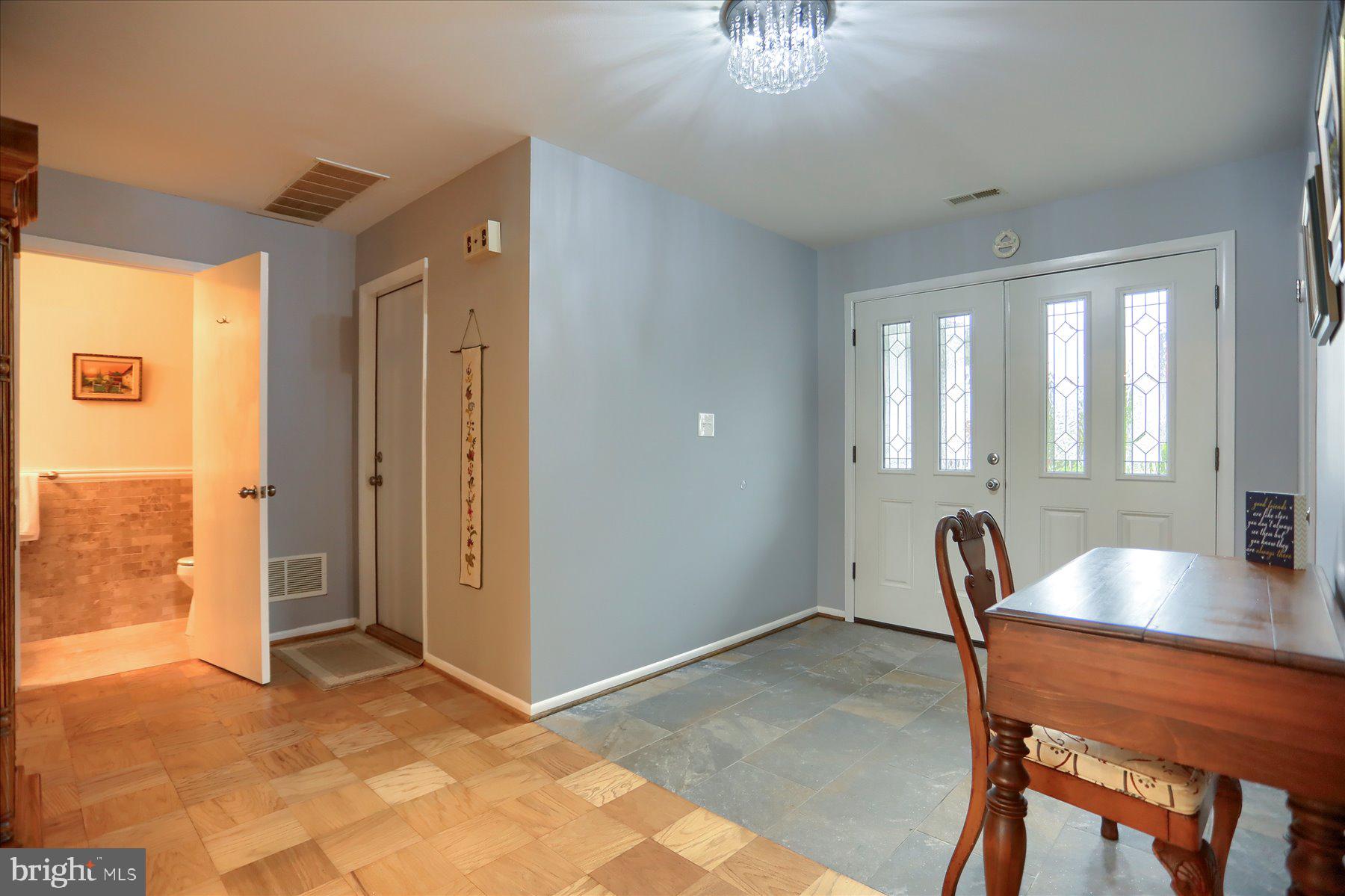 RUMSEY ISLAND - Residential