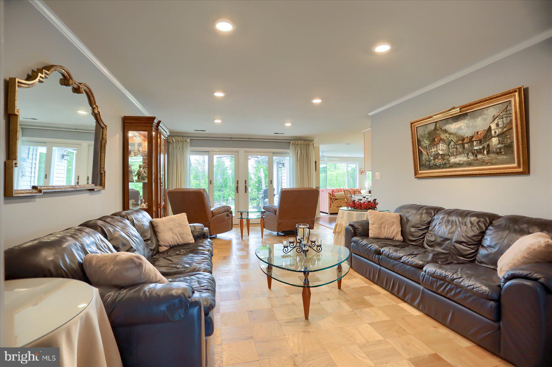 RUMSEY ISLAND - Residential