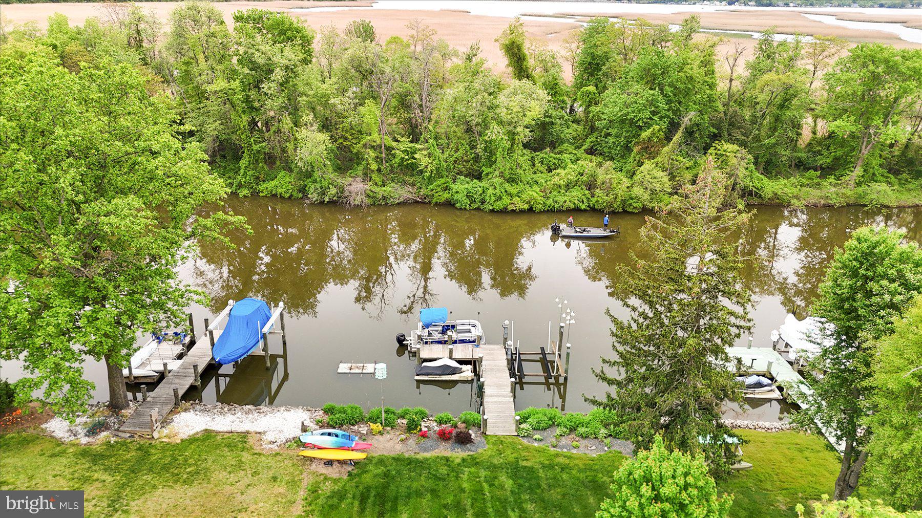 RUMSEY ISLAND - Residential