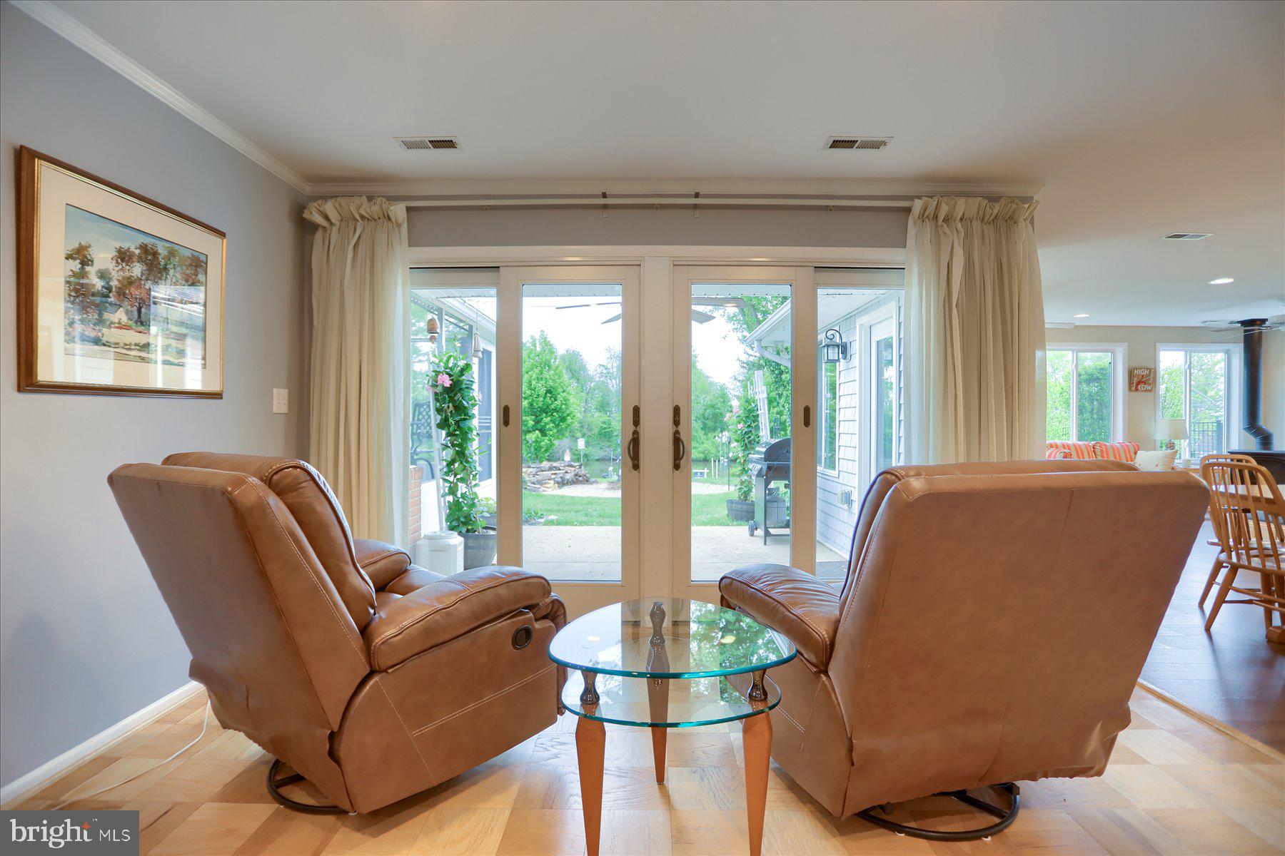 RUMSEY ISLAND - Residential