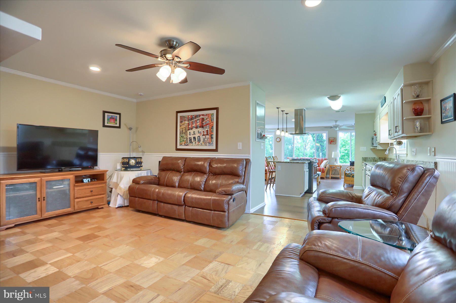 RUMSEY ISLAND - Residential