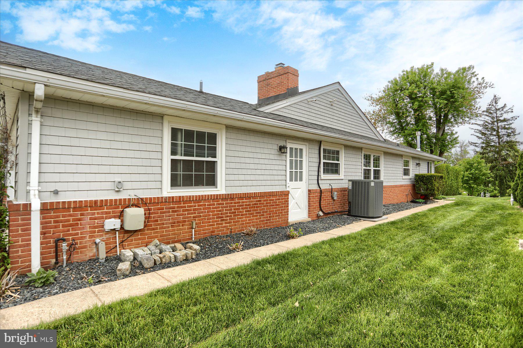 RUMSEY ISLAND - Residential