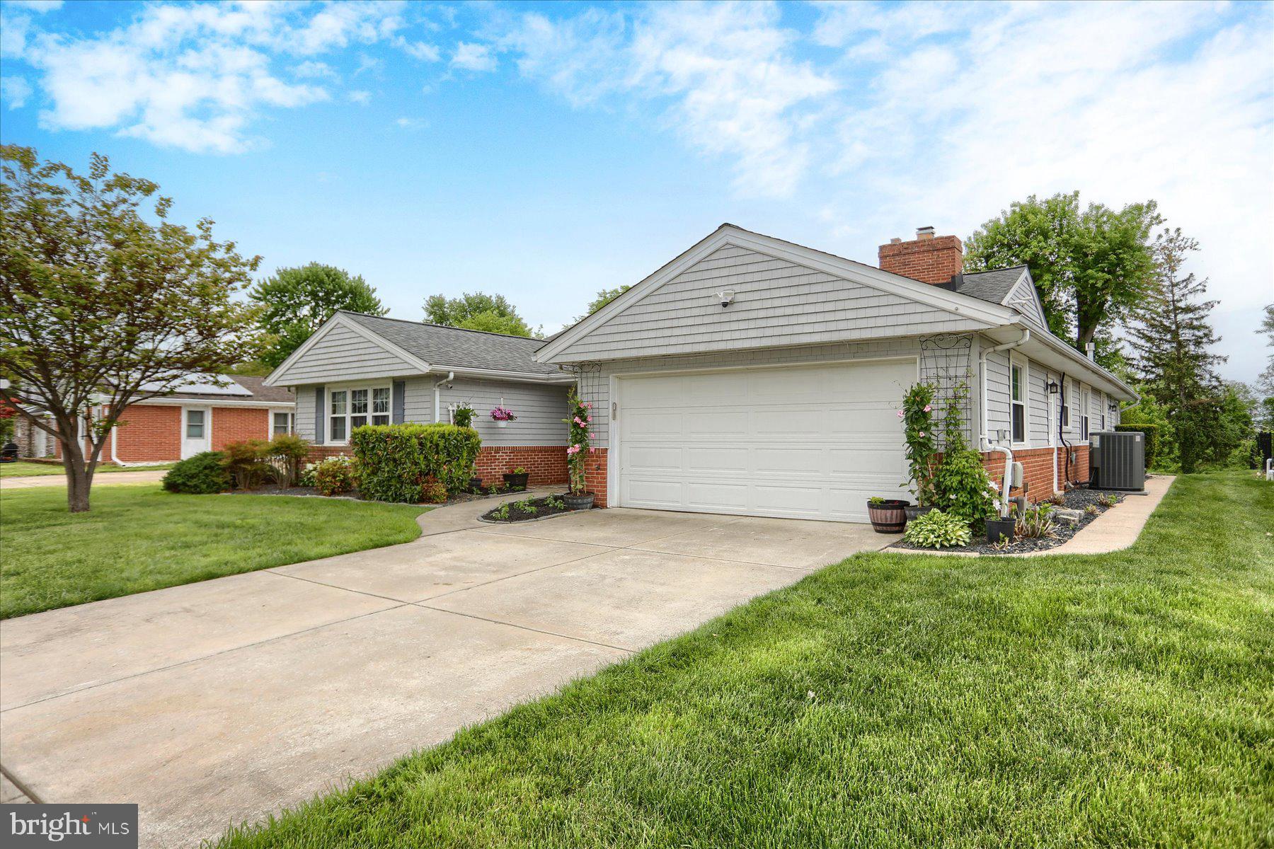 RUMSEY ISLAND - Residential