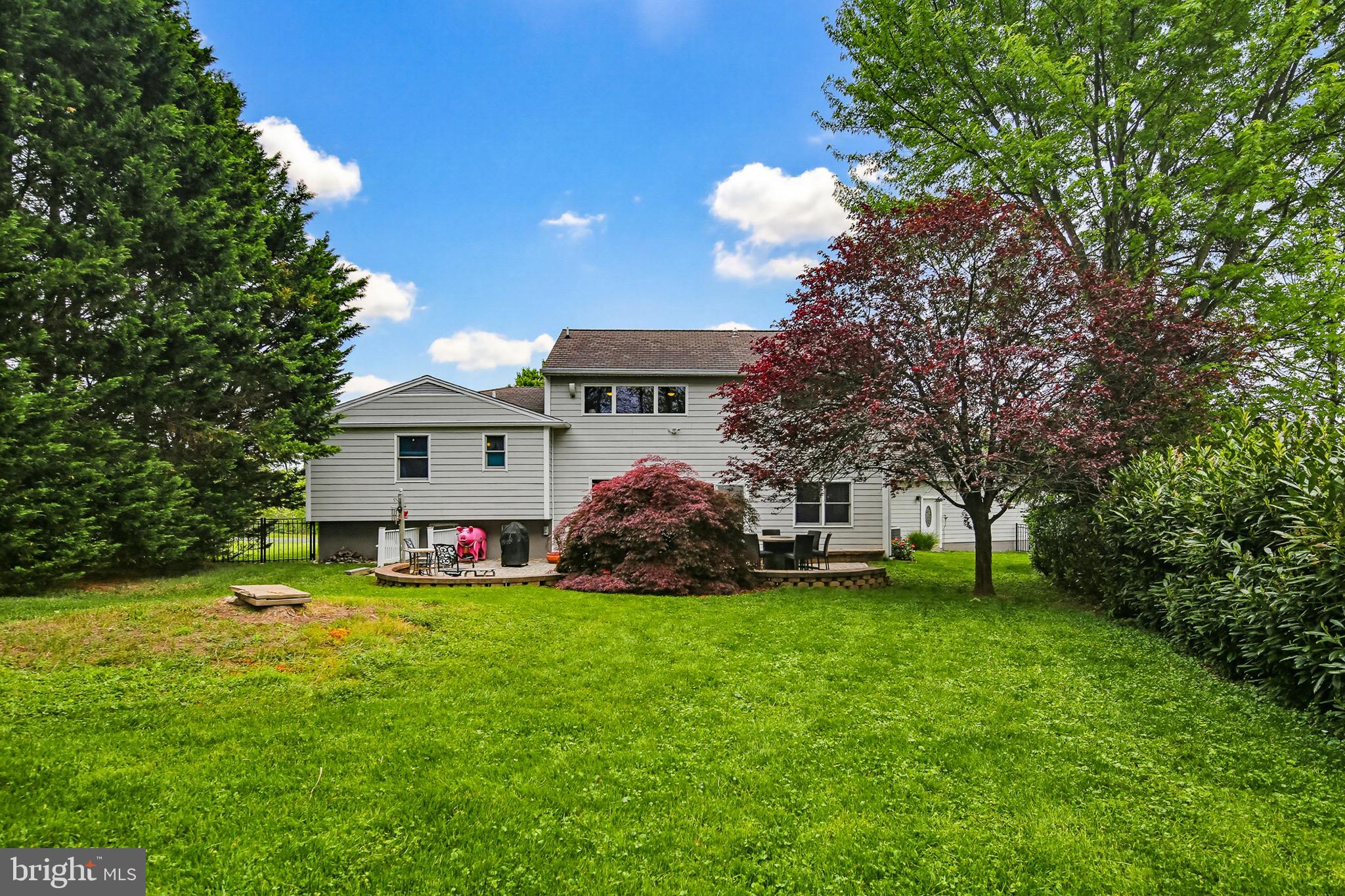 MT RADNOR HEIGHTS - Residential