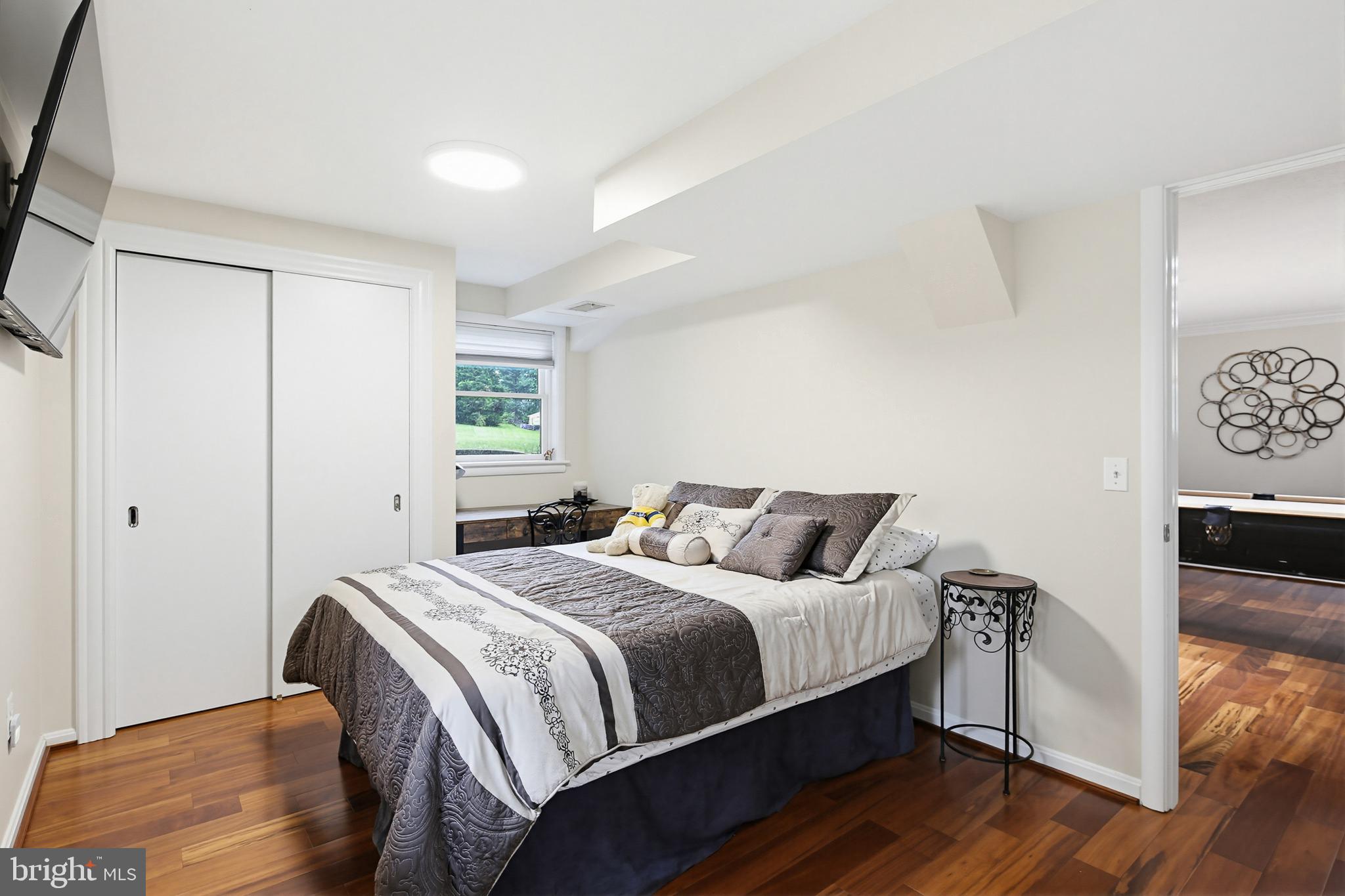 MT RADNOR HEIGHTS - Residential