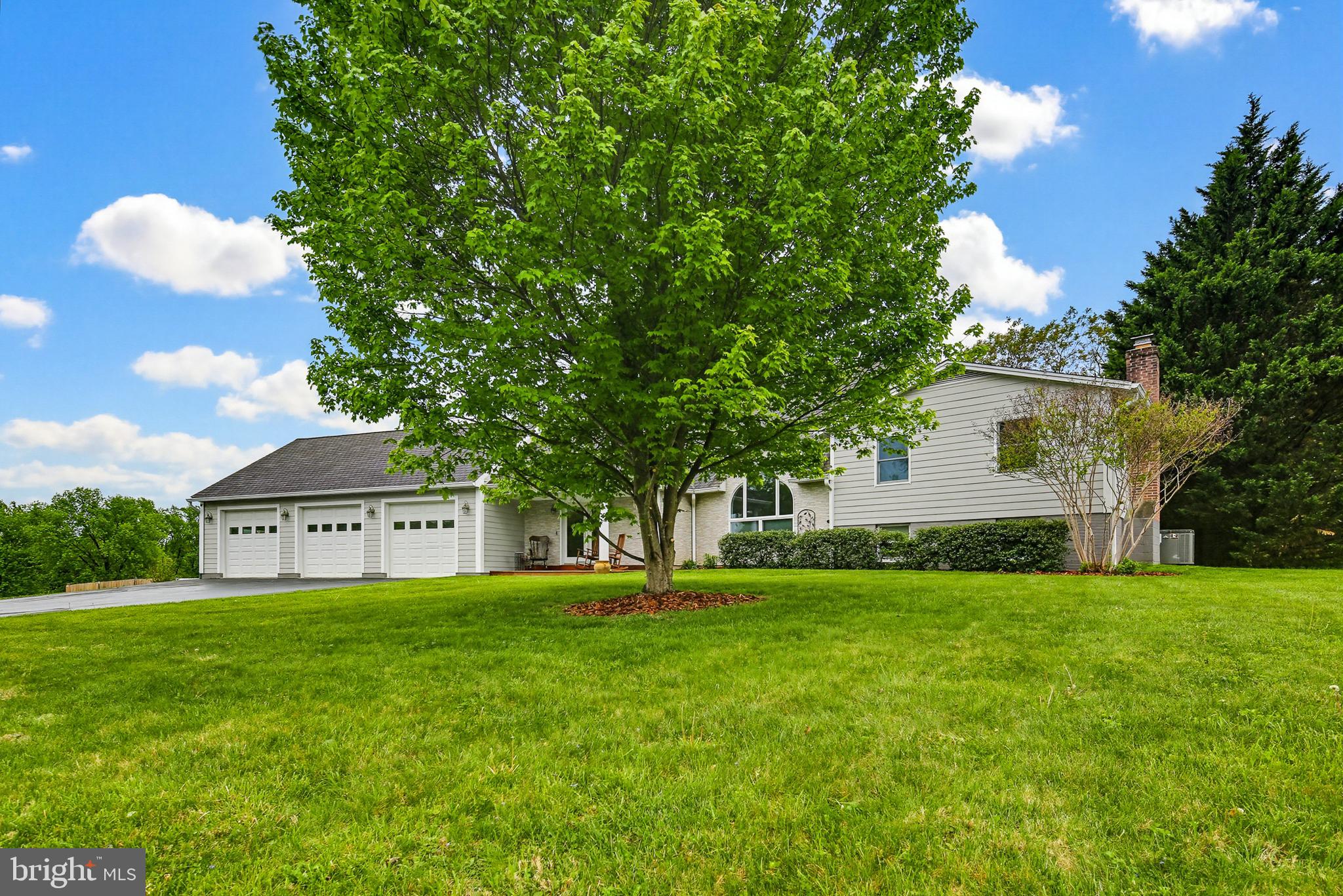 MT RADNOR HEIGHTS - Residential