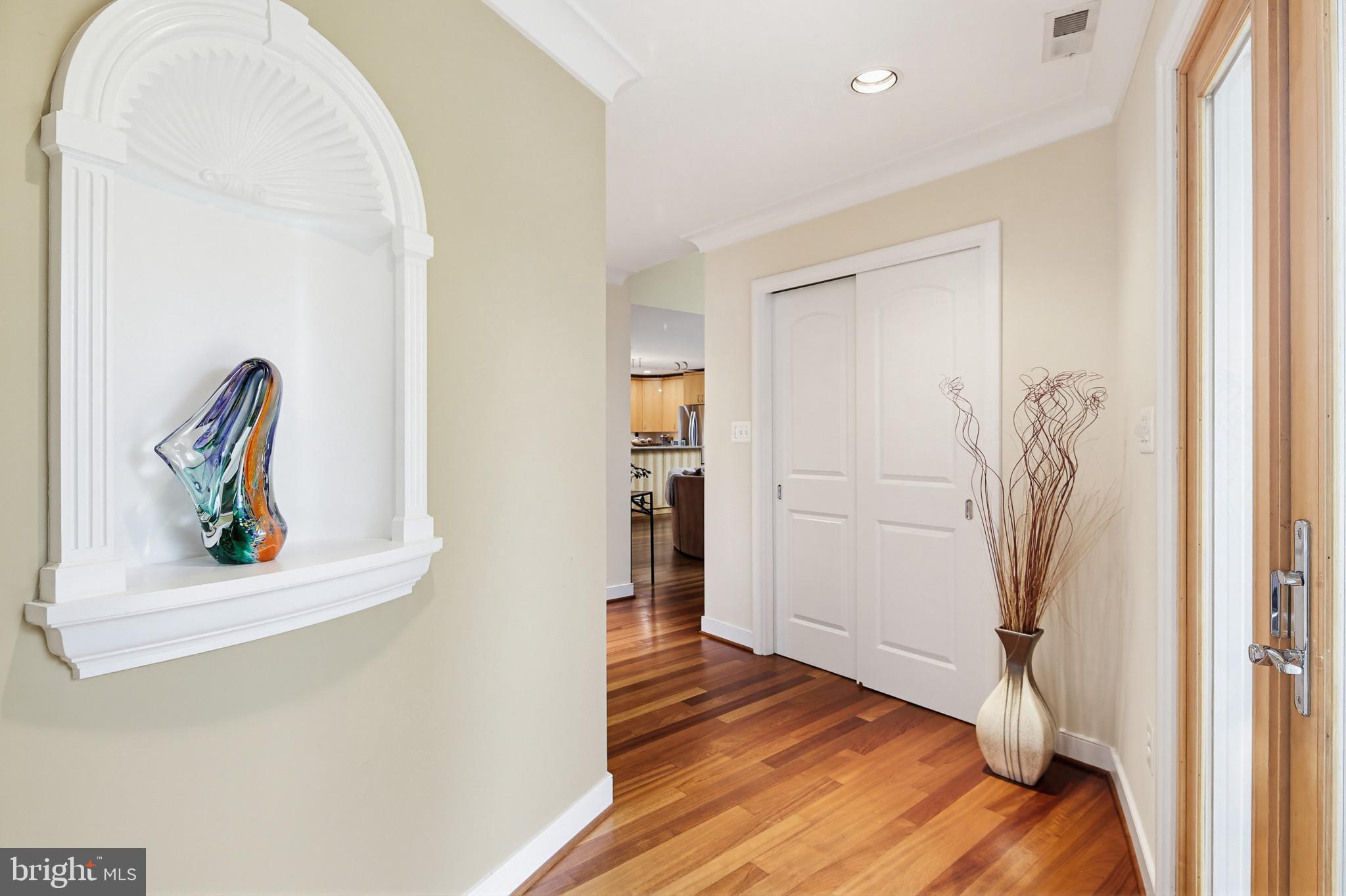 MT RADNOR HEIGHTS - Residential