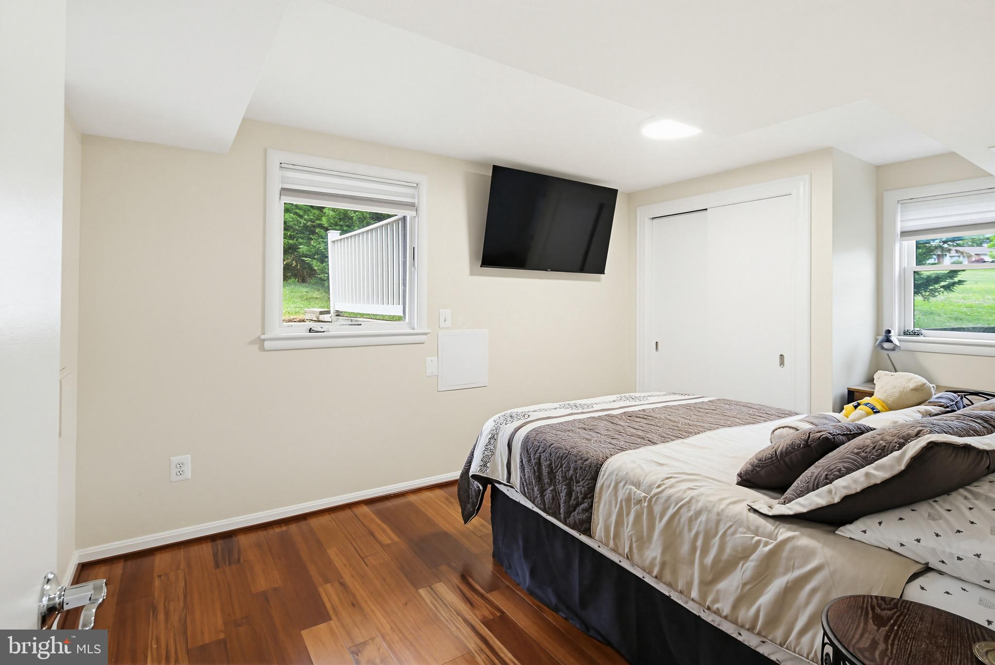 MT RADNOR HEIGHTS - Residential