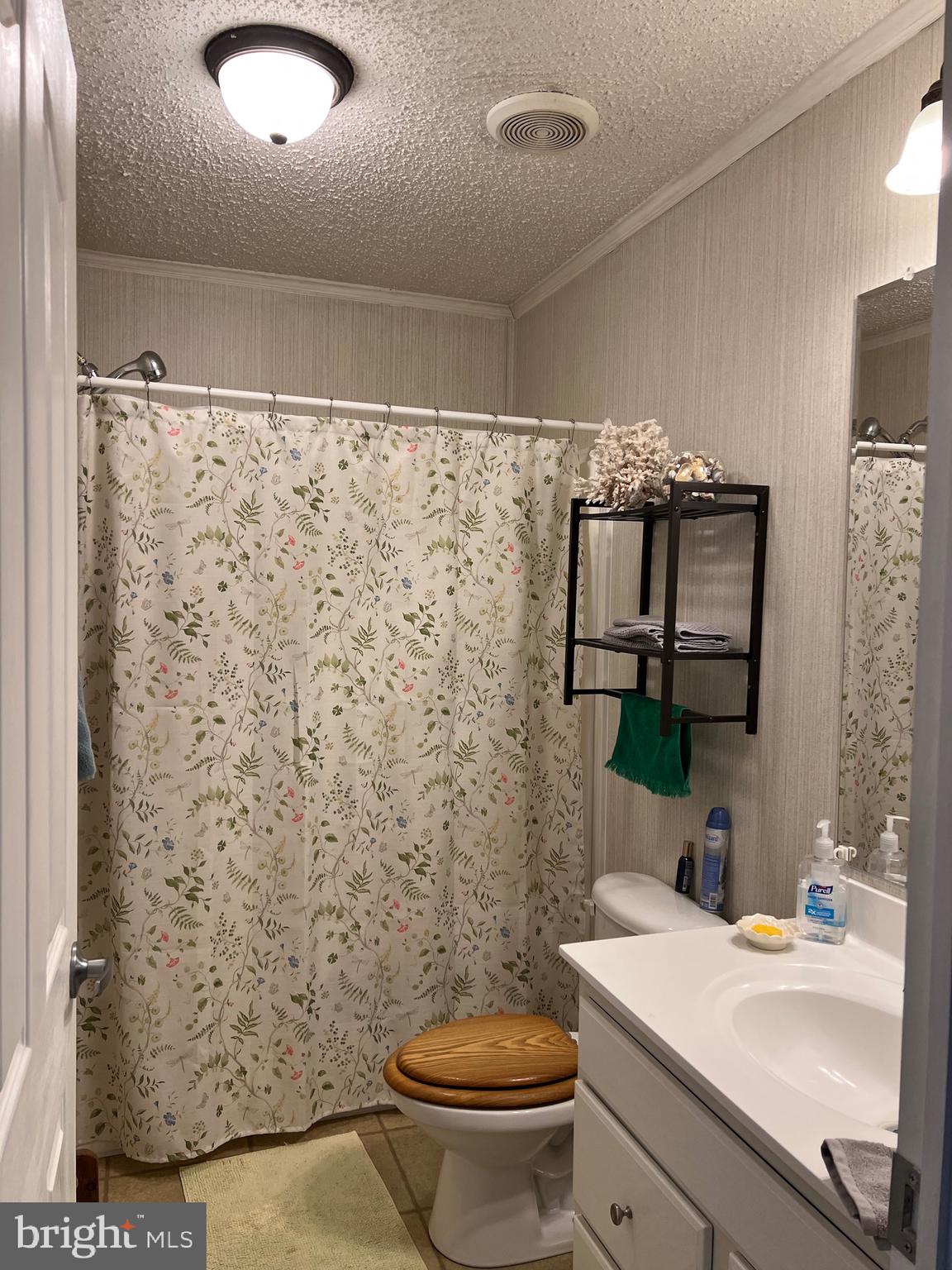 SHERWOOD FOREST - Residential