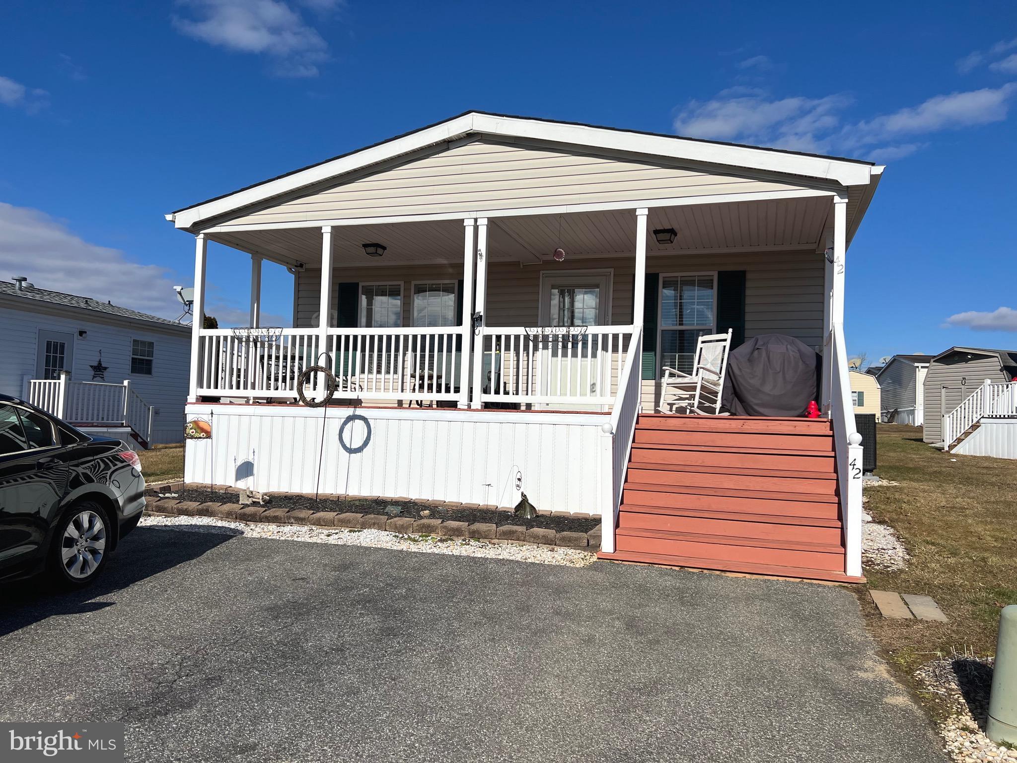 42 QUEEN ELEANOR DRIVE