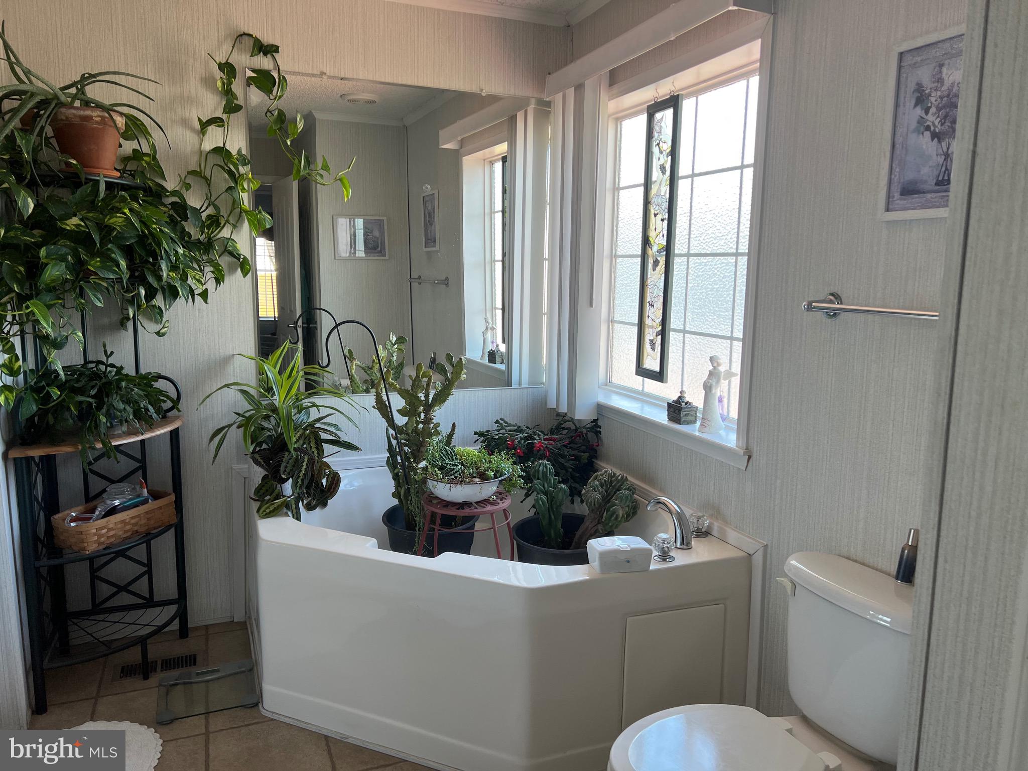 SHERWOOD FOREST - Residential