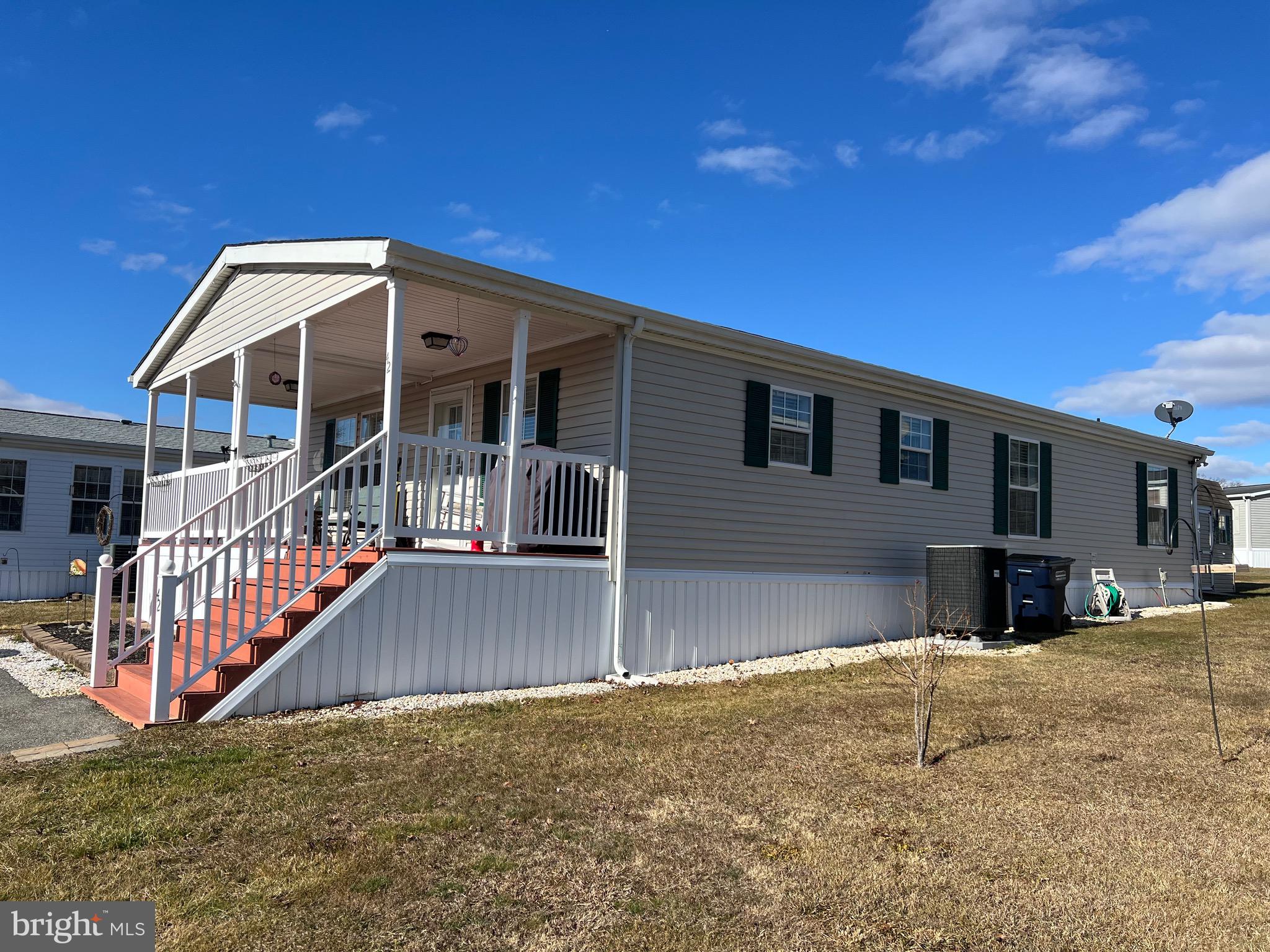 SHERWOOD FOREST - Residential