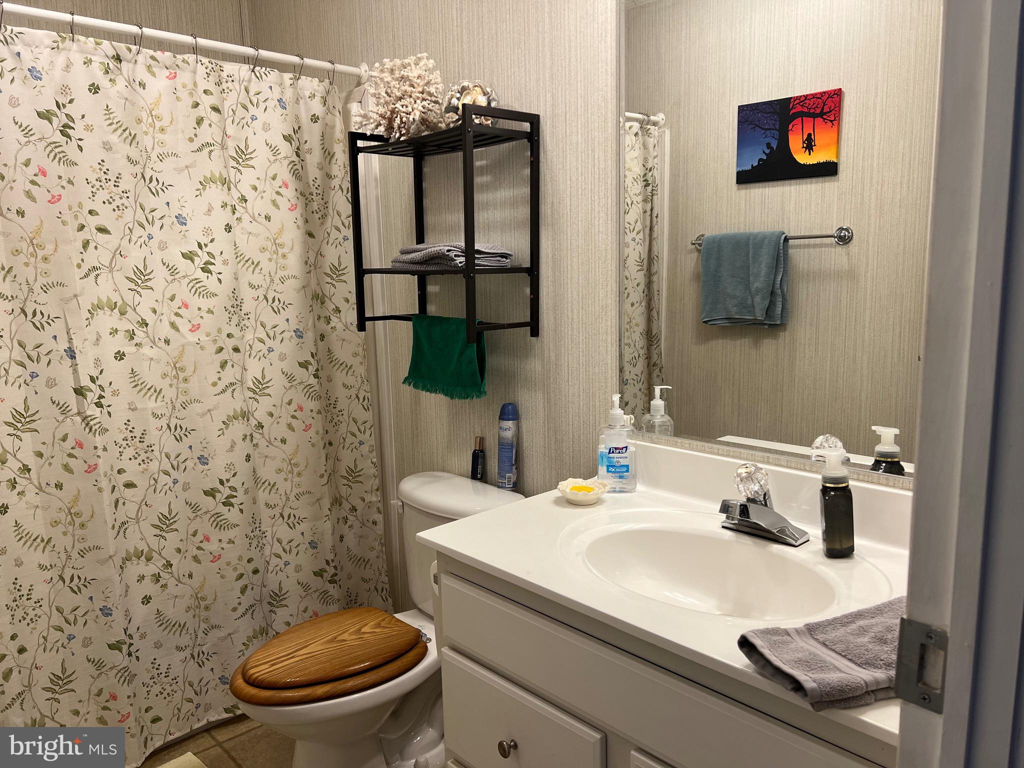 SHERWOOD FOREST - Residential