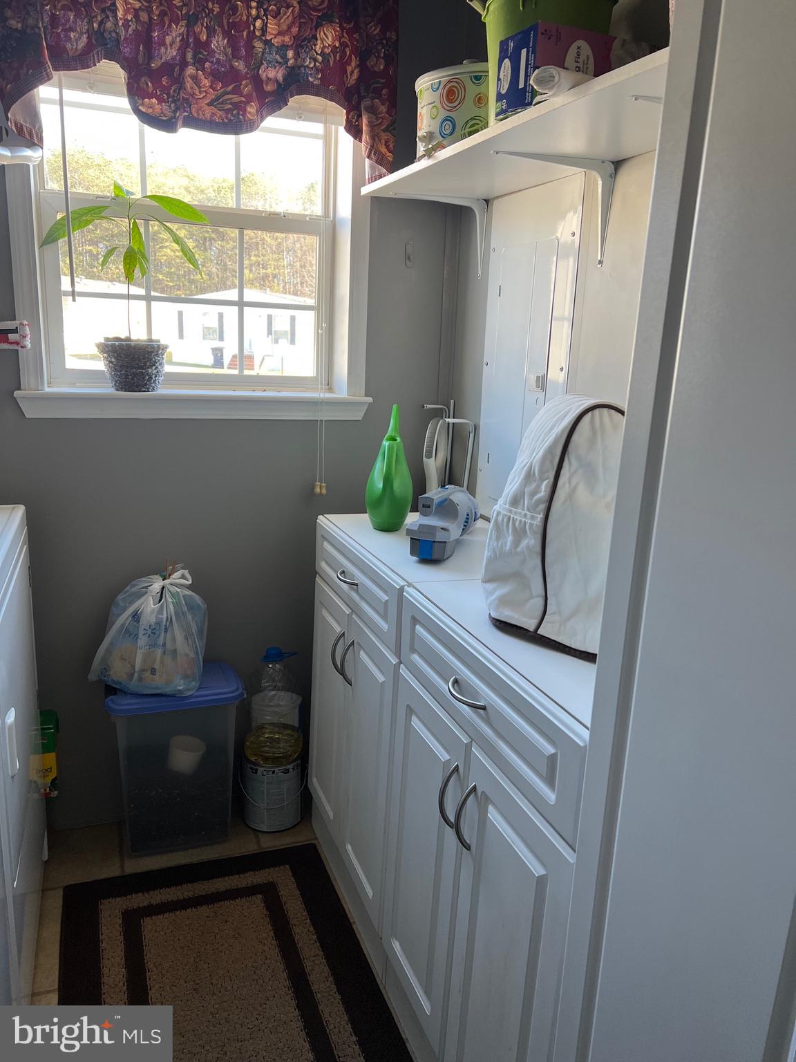 SHERWOOD FOREST - Residential