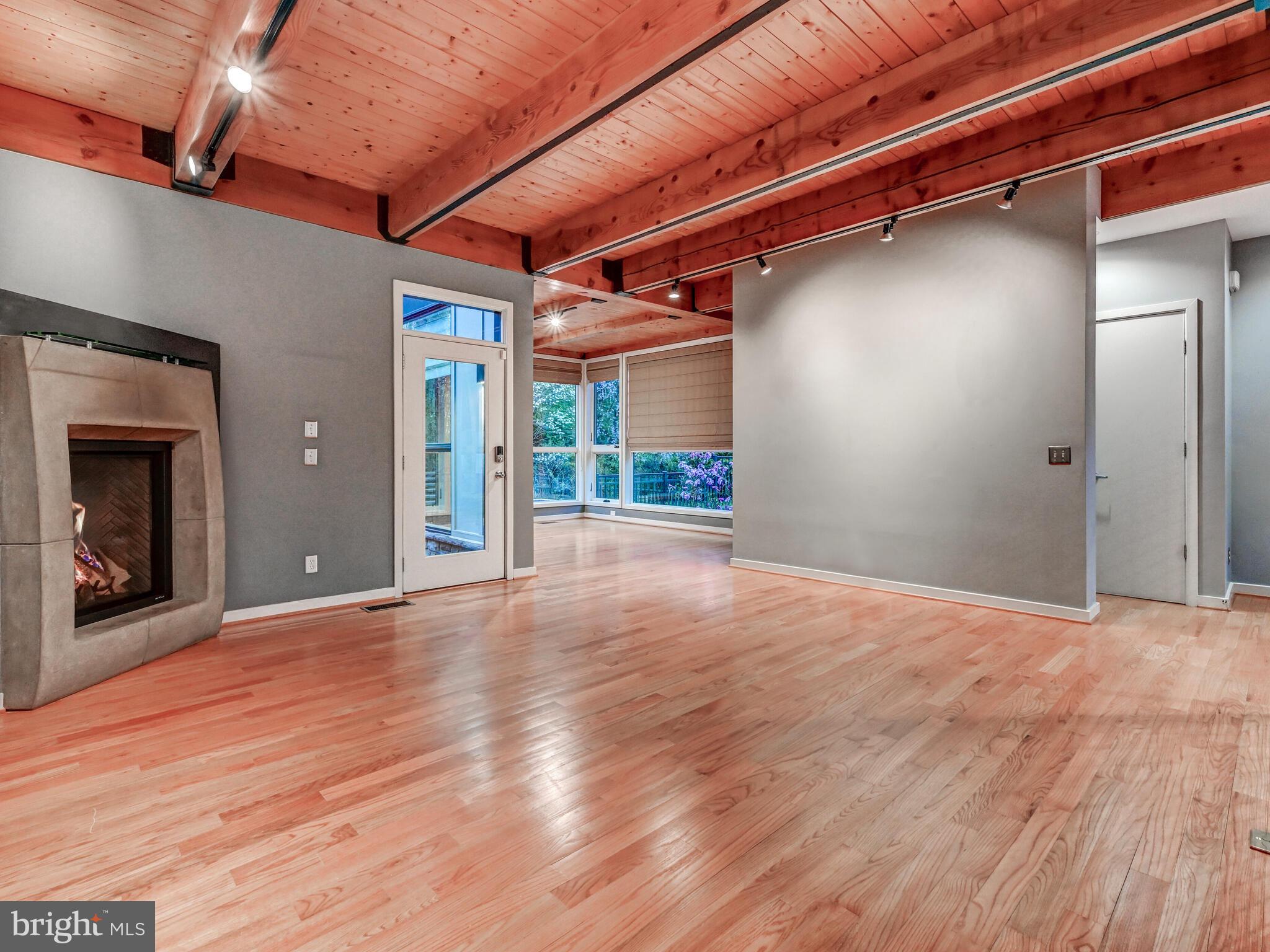 CLIPPER MILL - Residential