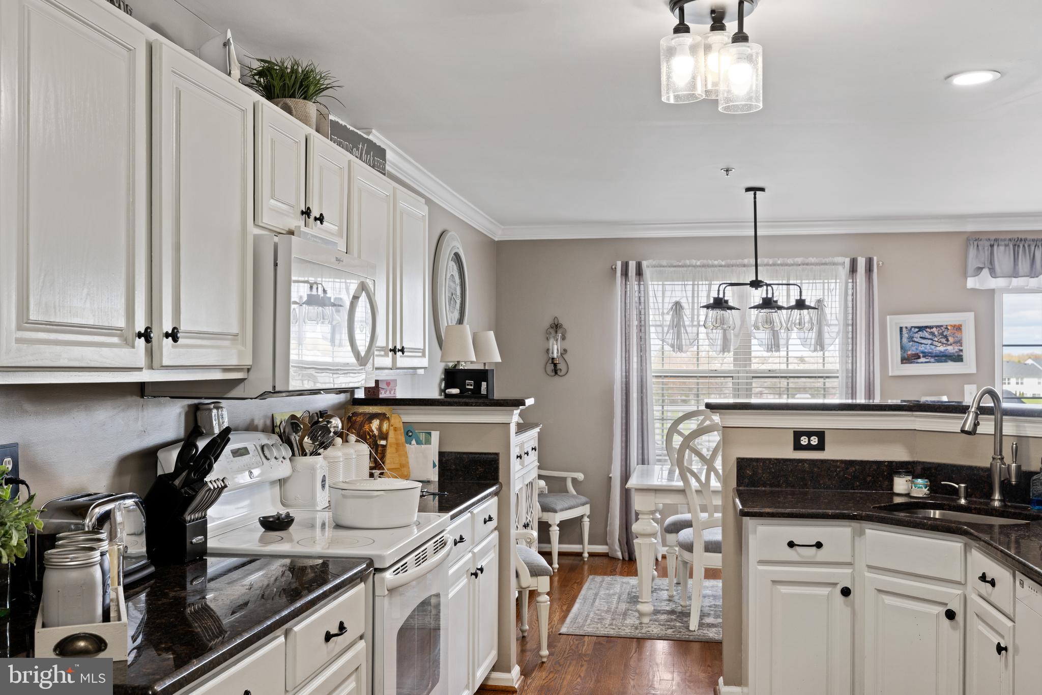 SUMMER LEA - Residential