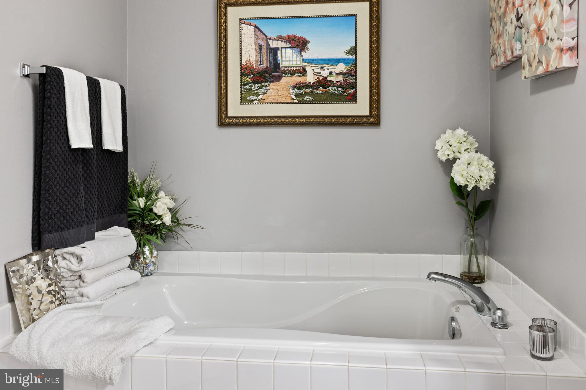 SUMMER LEA - Residential