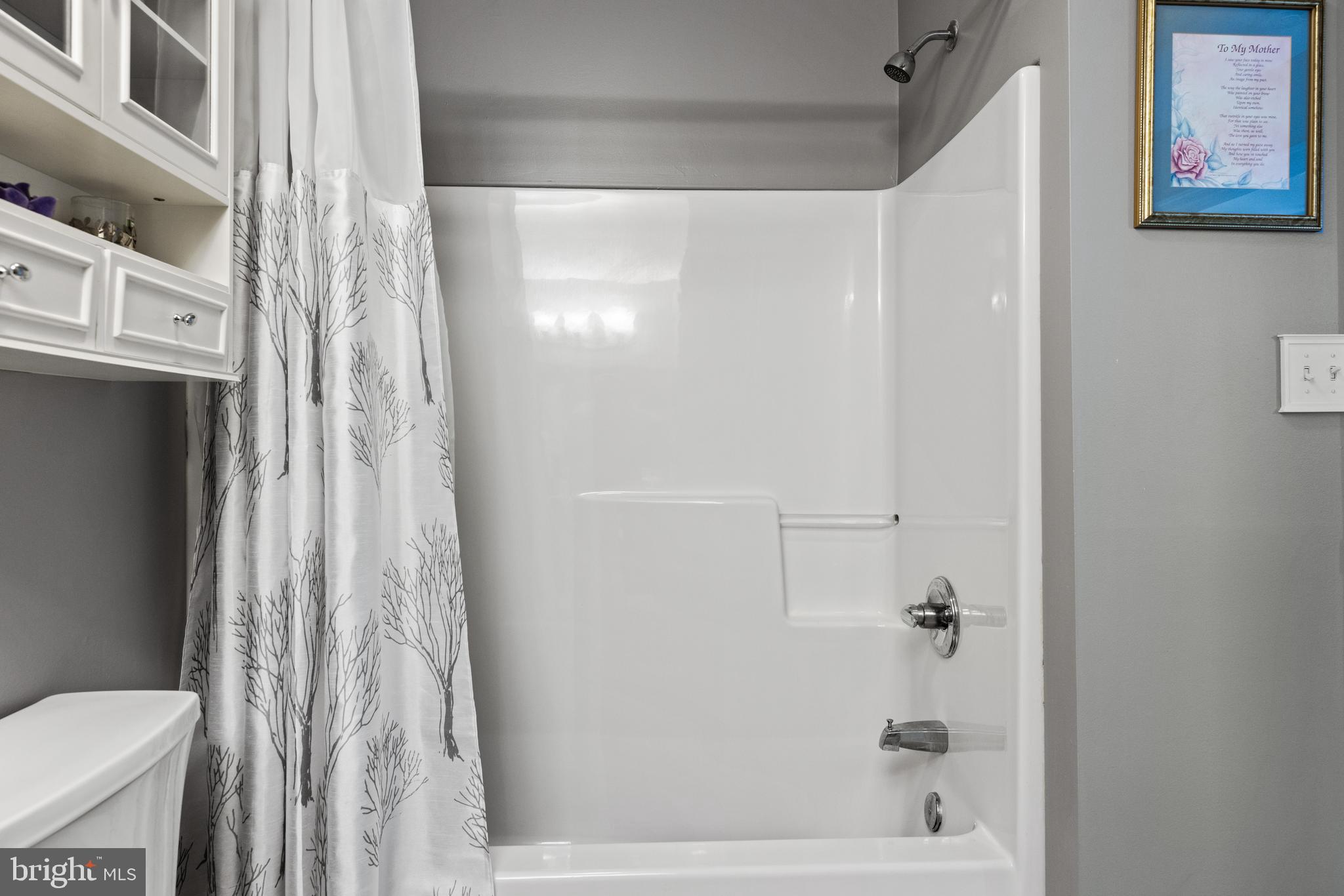 SUMMER LEA - Residential