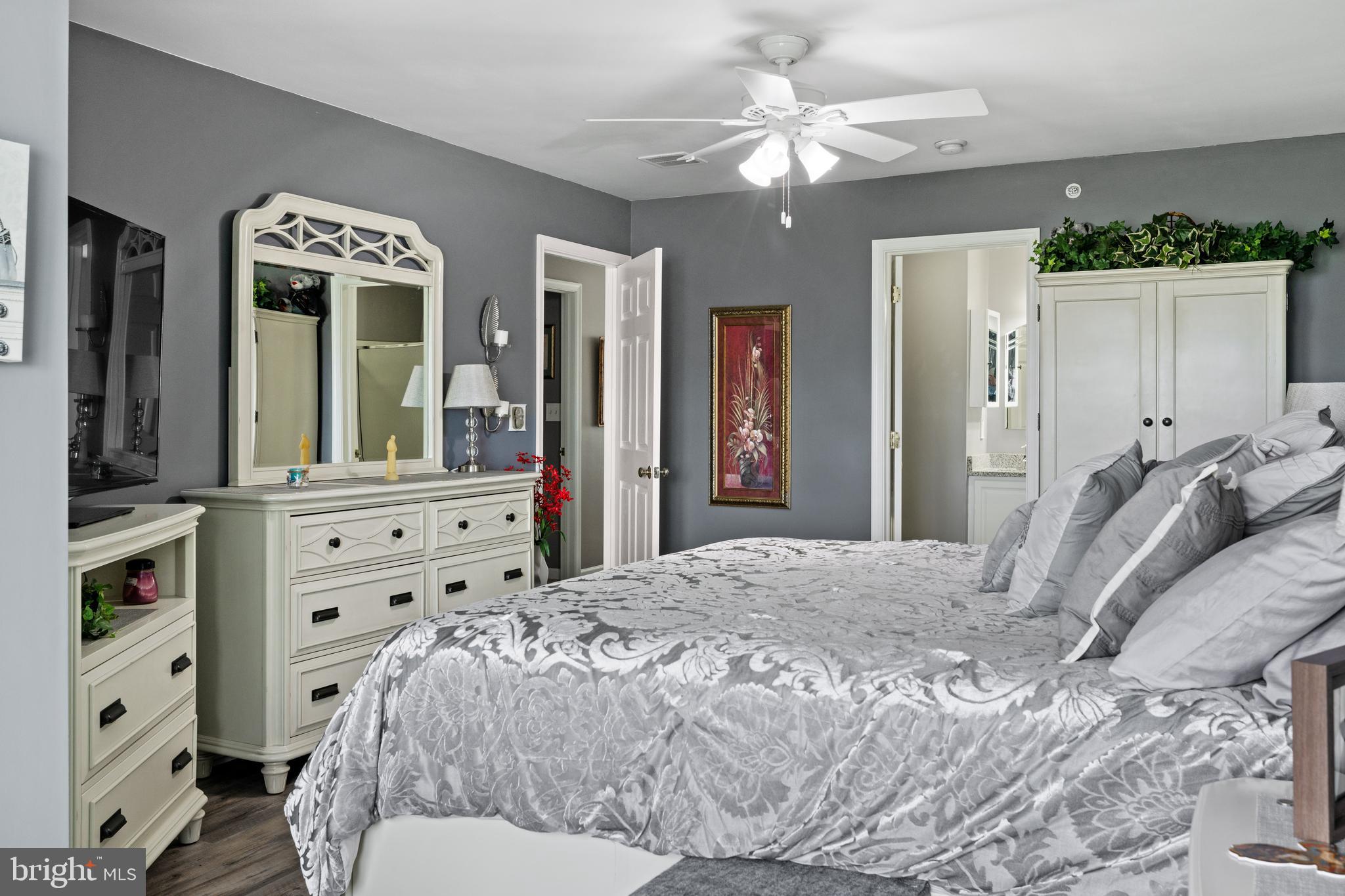 SUMMER LEA - Residential