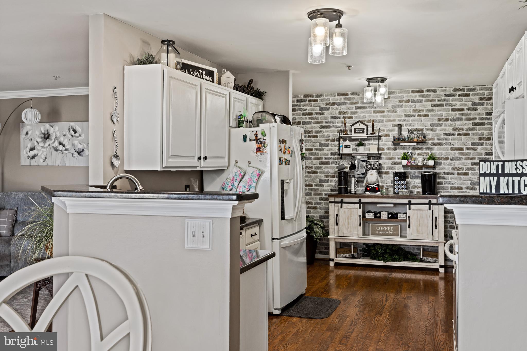 SUMMER LEA - Residential