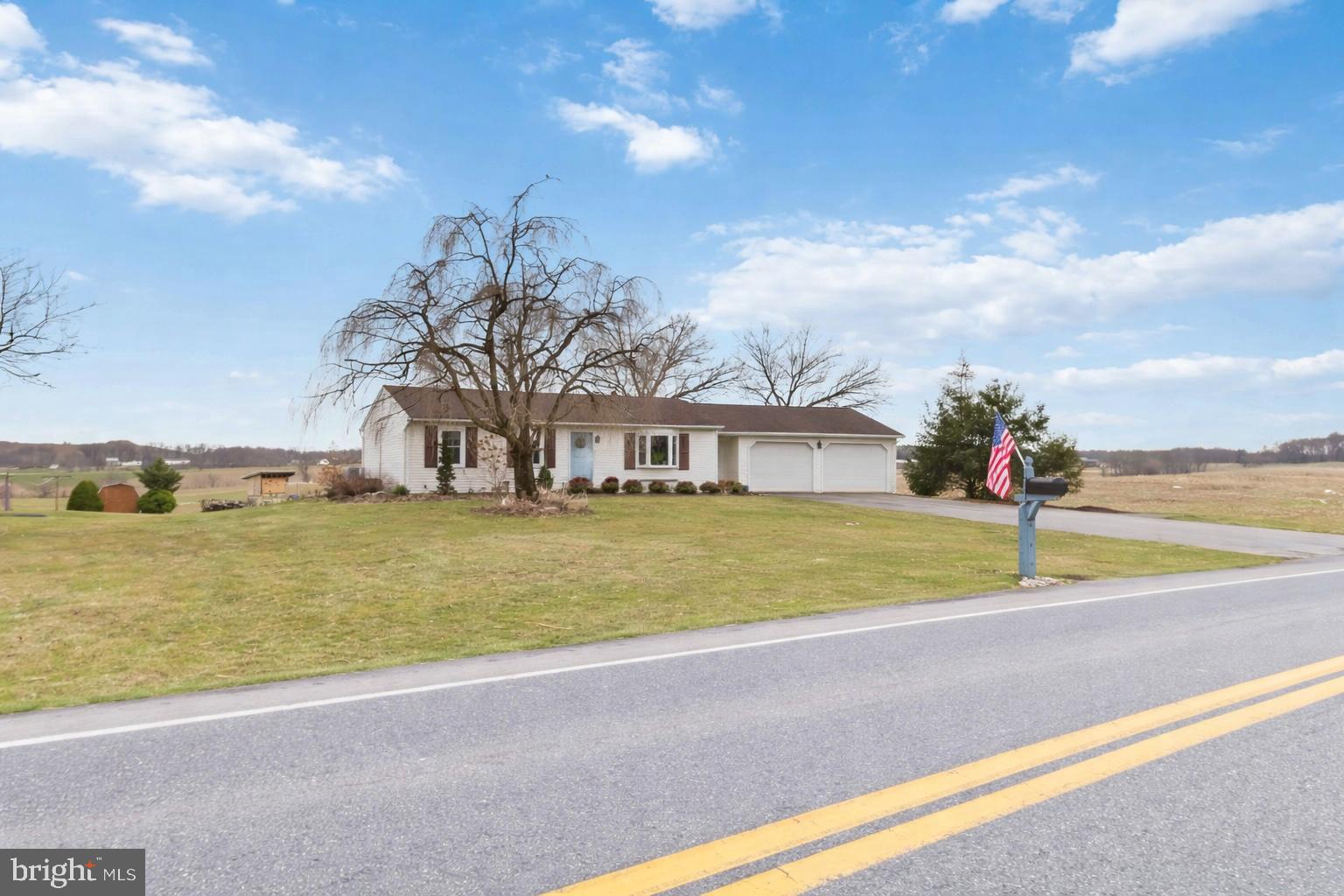 8261 ELIZABETHTOWN ROAD