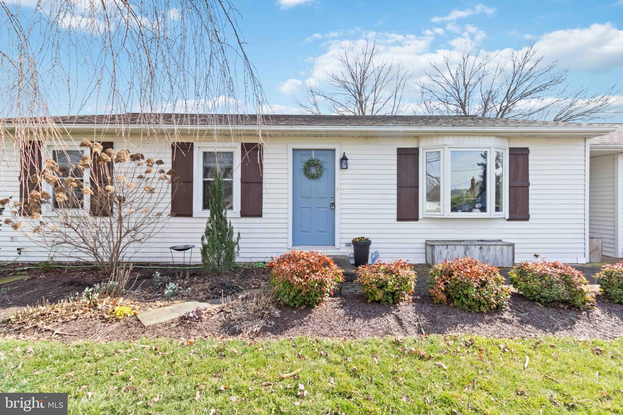 8261 ELIZABETHTOWN ROAD