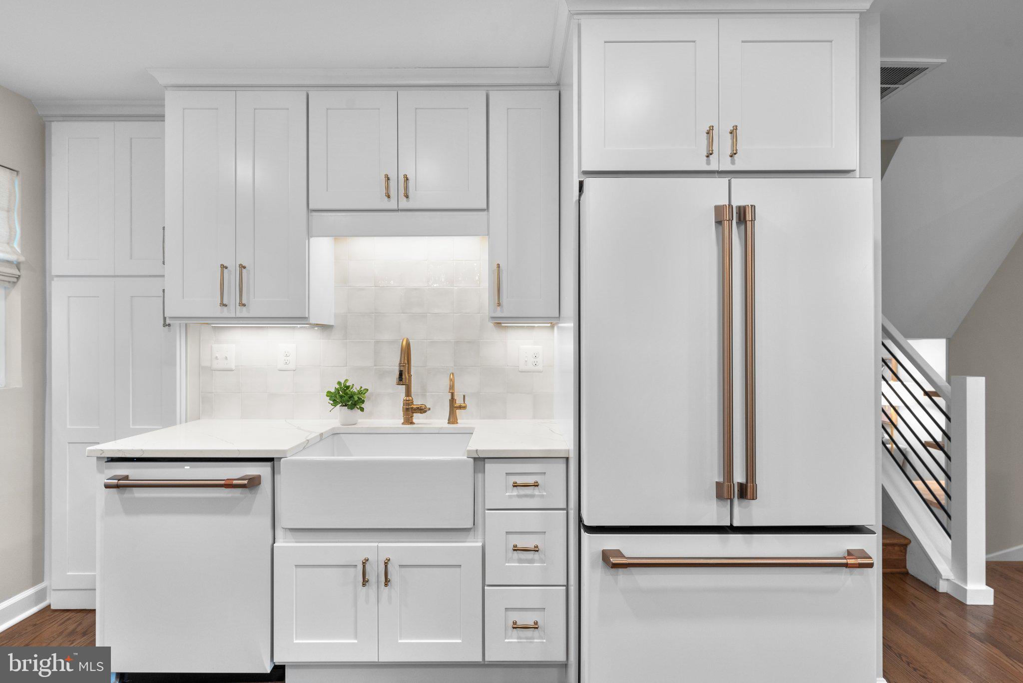 OAKLEIGH FOREST - Residential