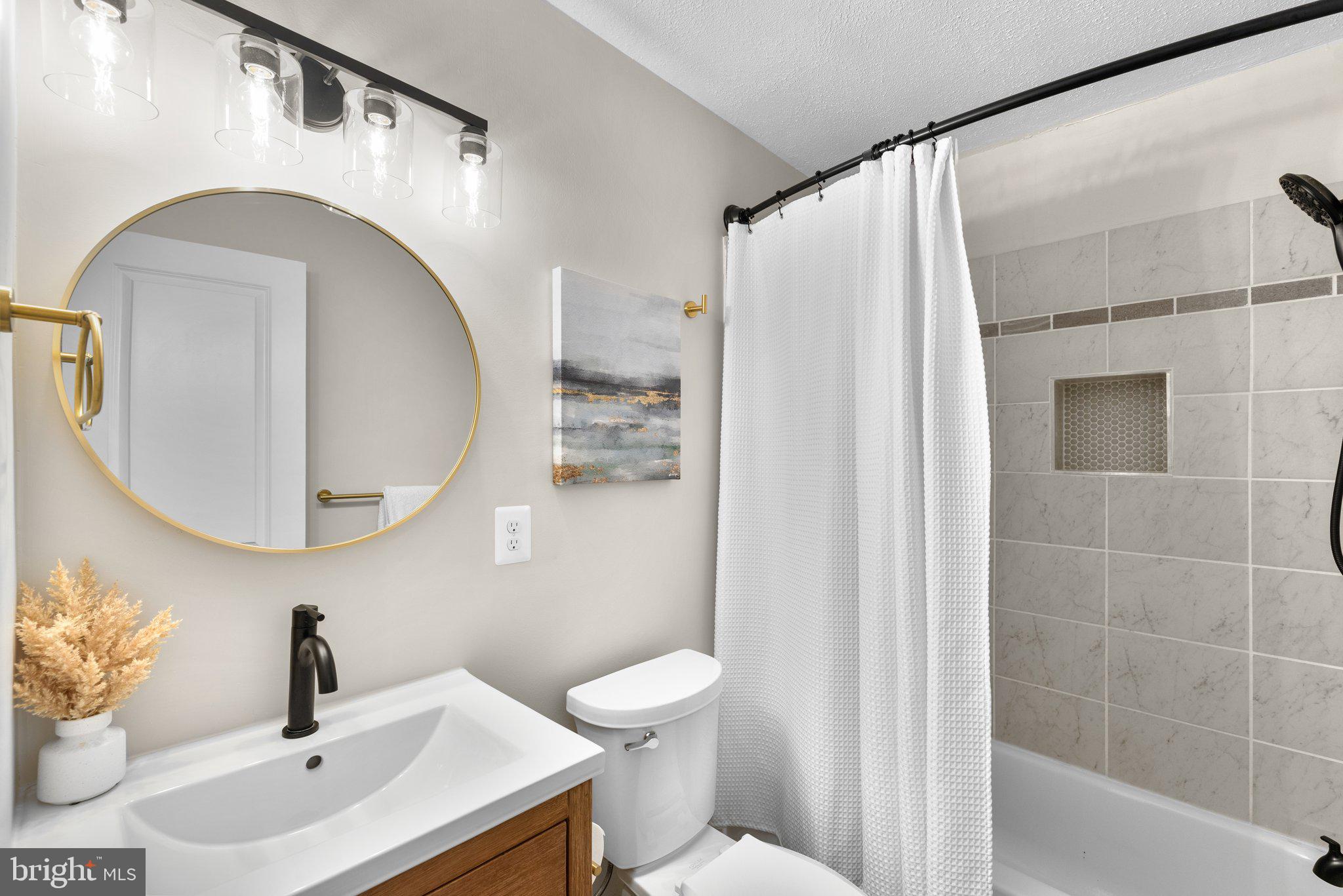 OAKLEIGH FOREST - Residential