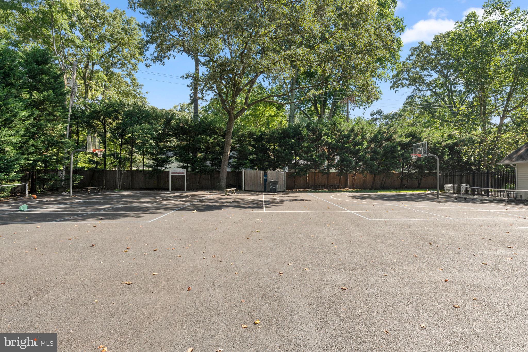 OAKLEIGH FOREST - Residential