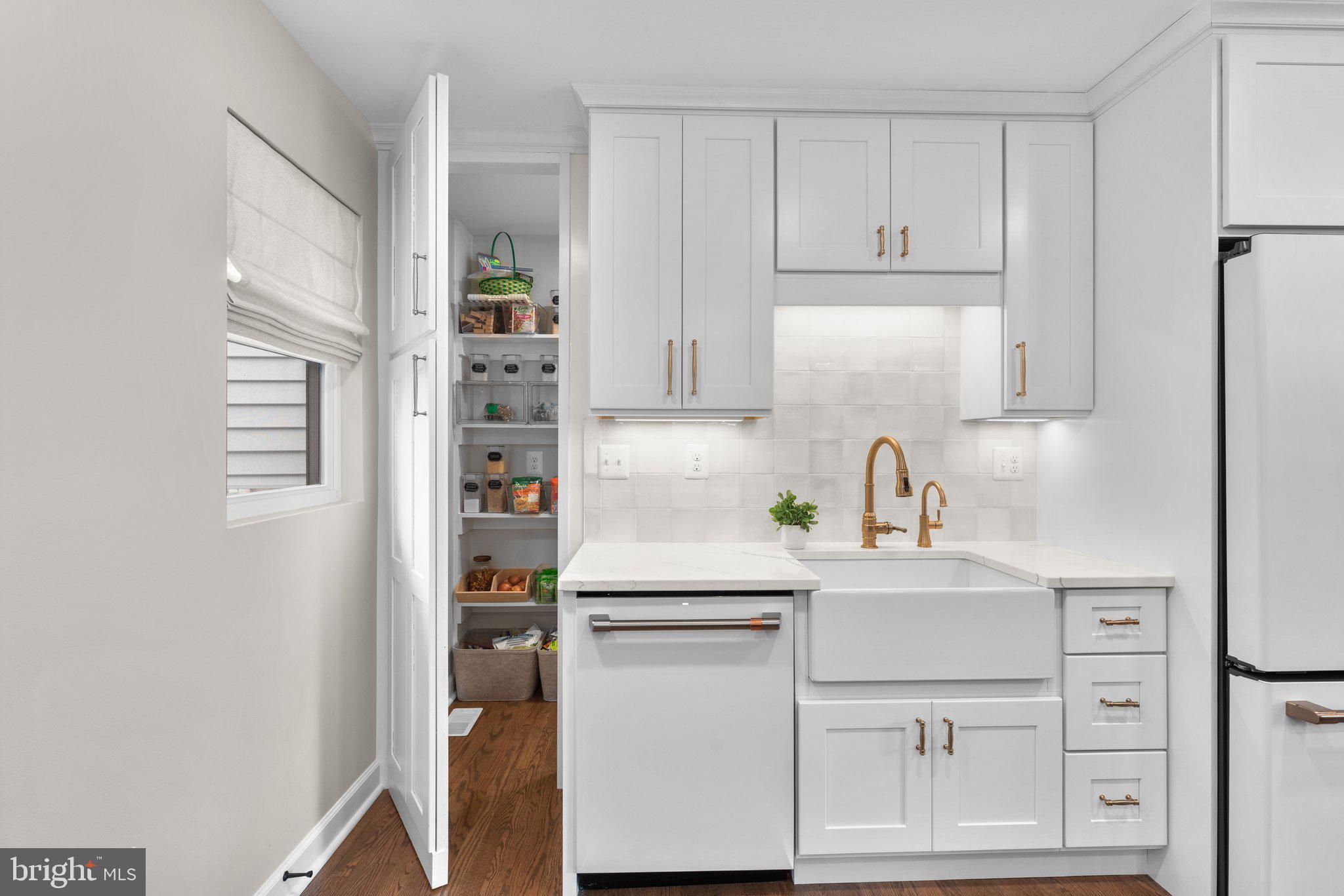 OAKLEIGH FOREST - Residential