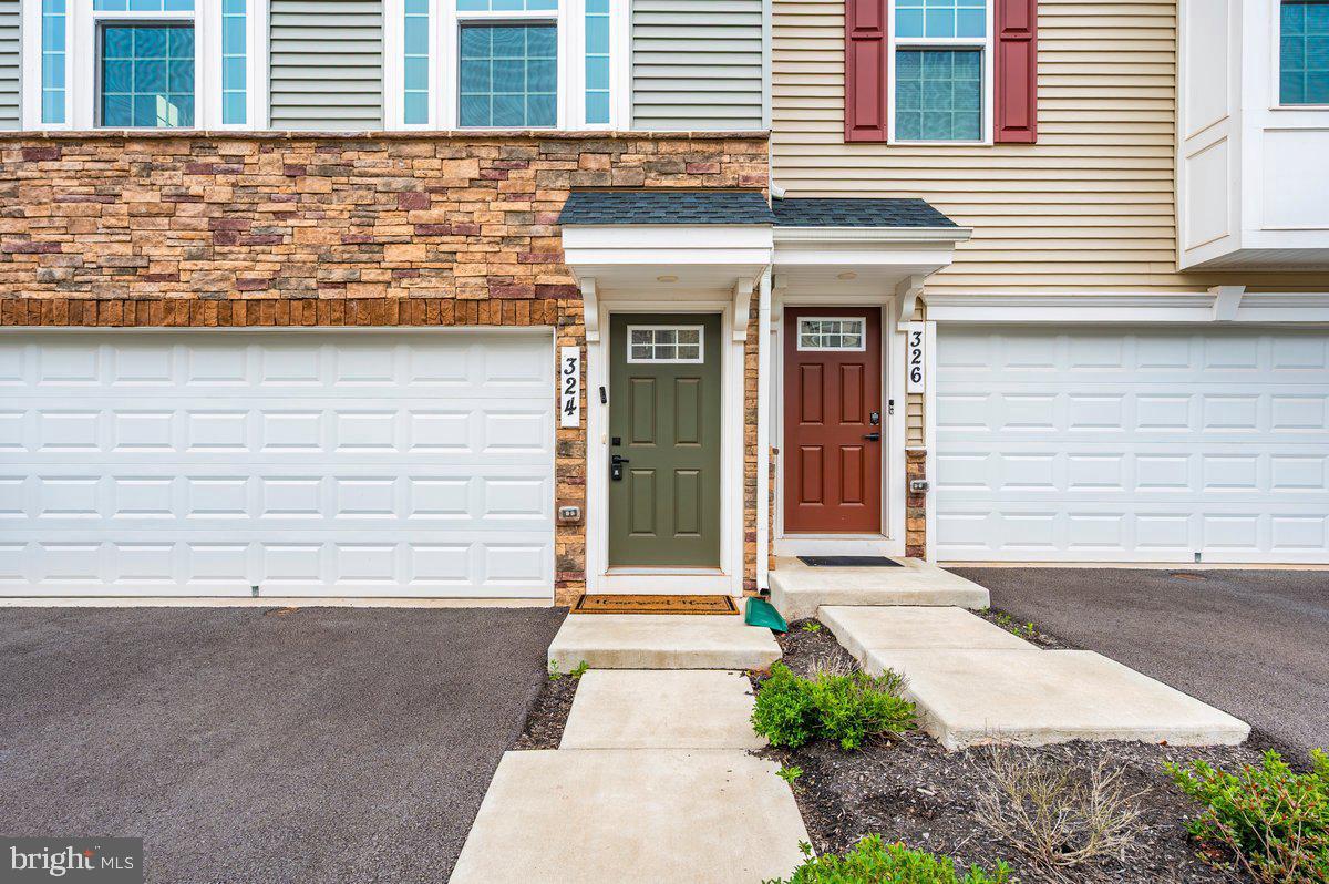 WEST PARK VILLAGE - Residential Lease