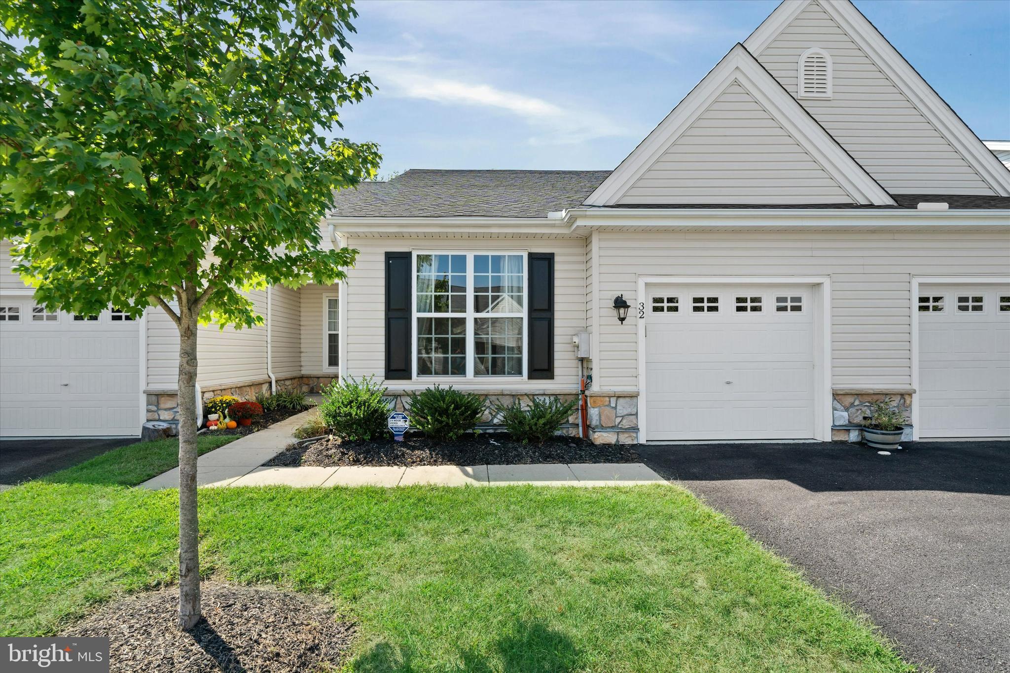 STEEPLE GLENN - Residential