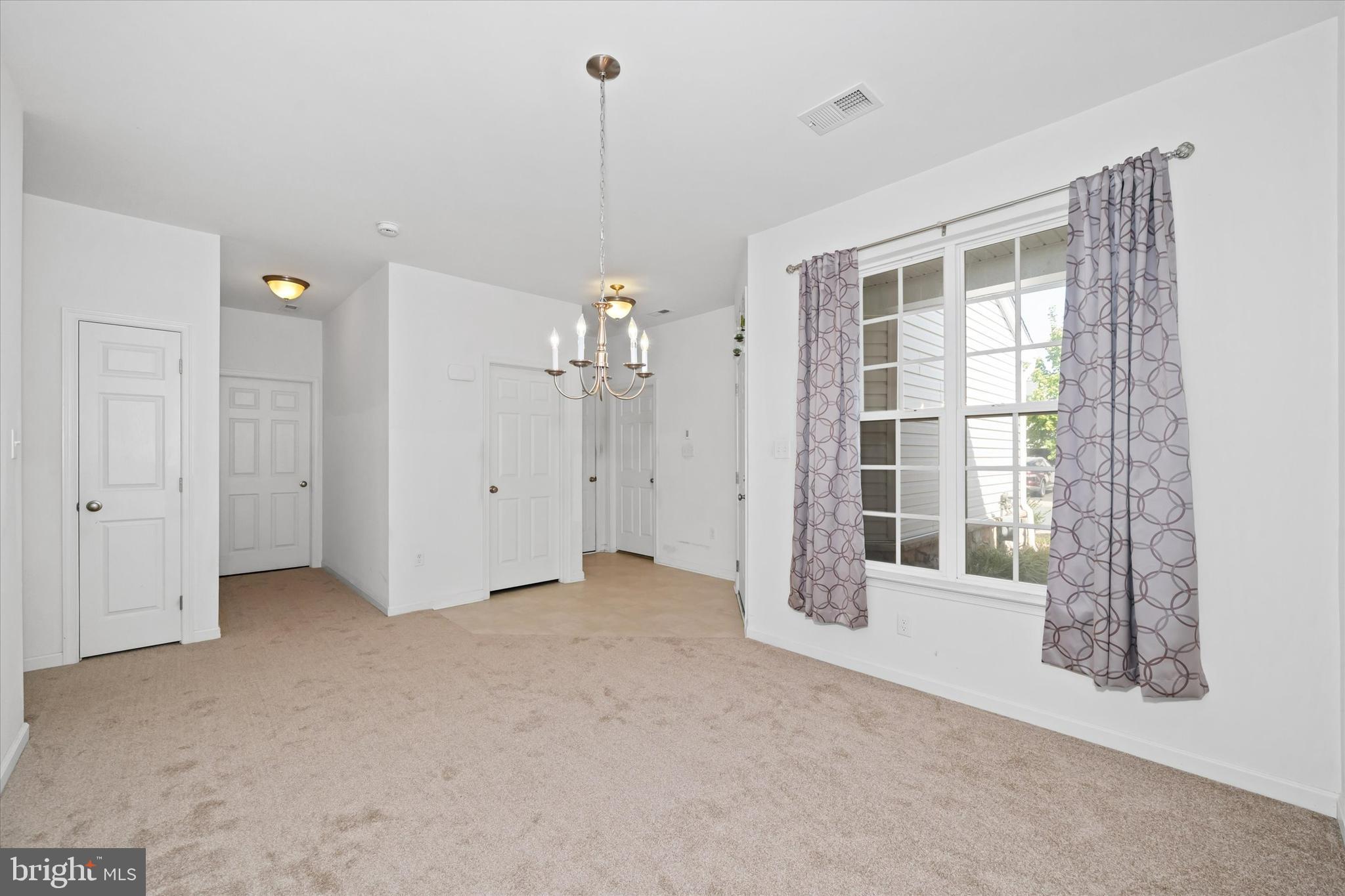 STEEPLE GLENN - Residential